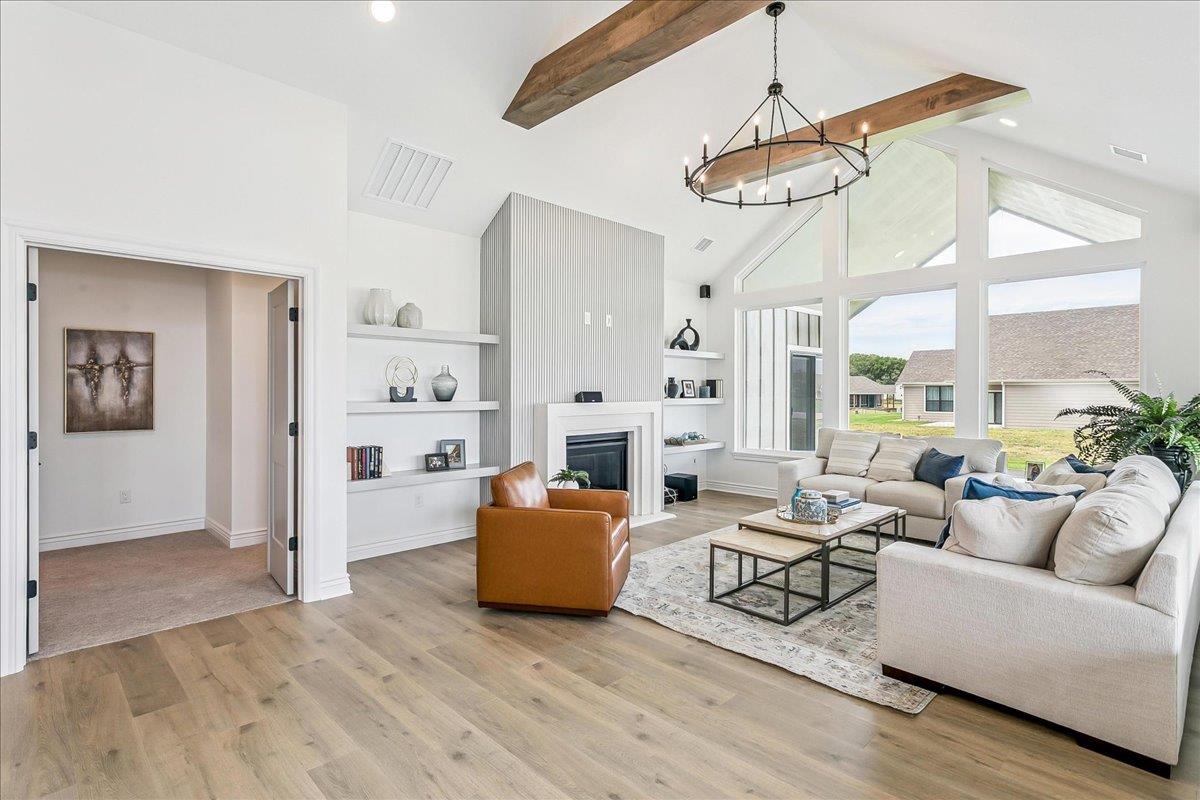 203 S Legacy Way Property Photo 8