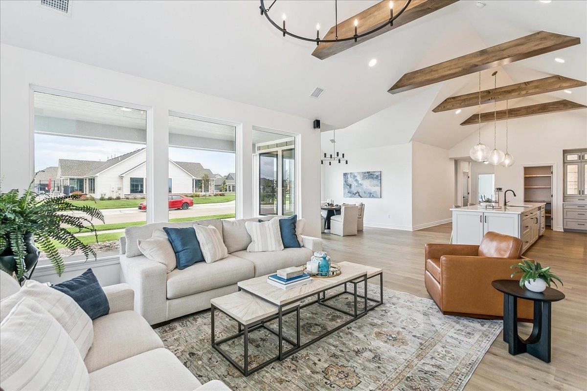 203 S Legacy Way Property Photo 11