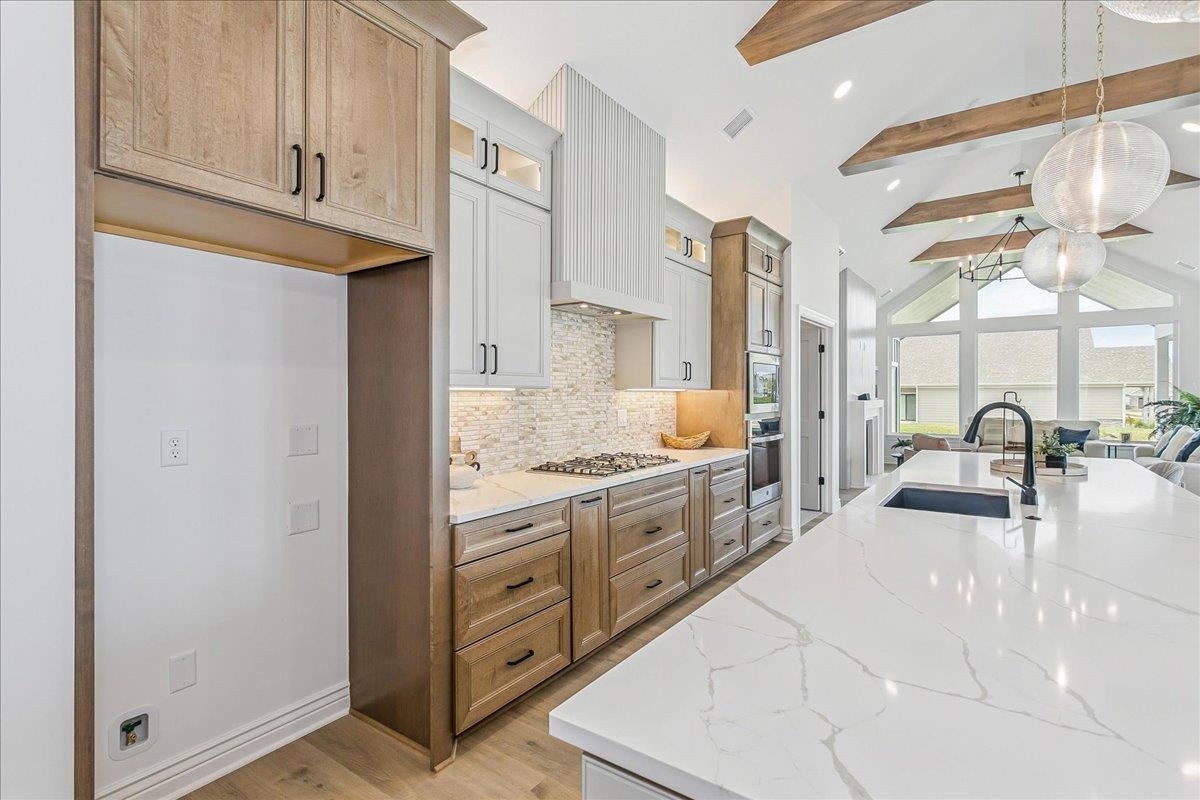 203 S Legacy Way Property Photo 14