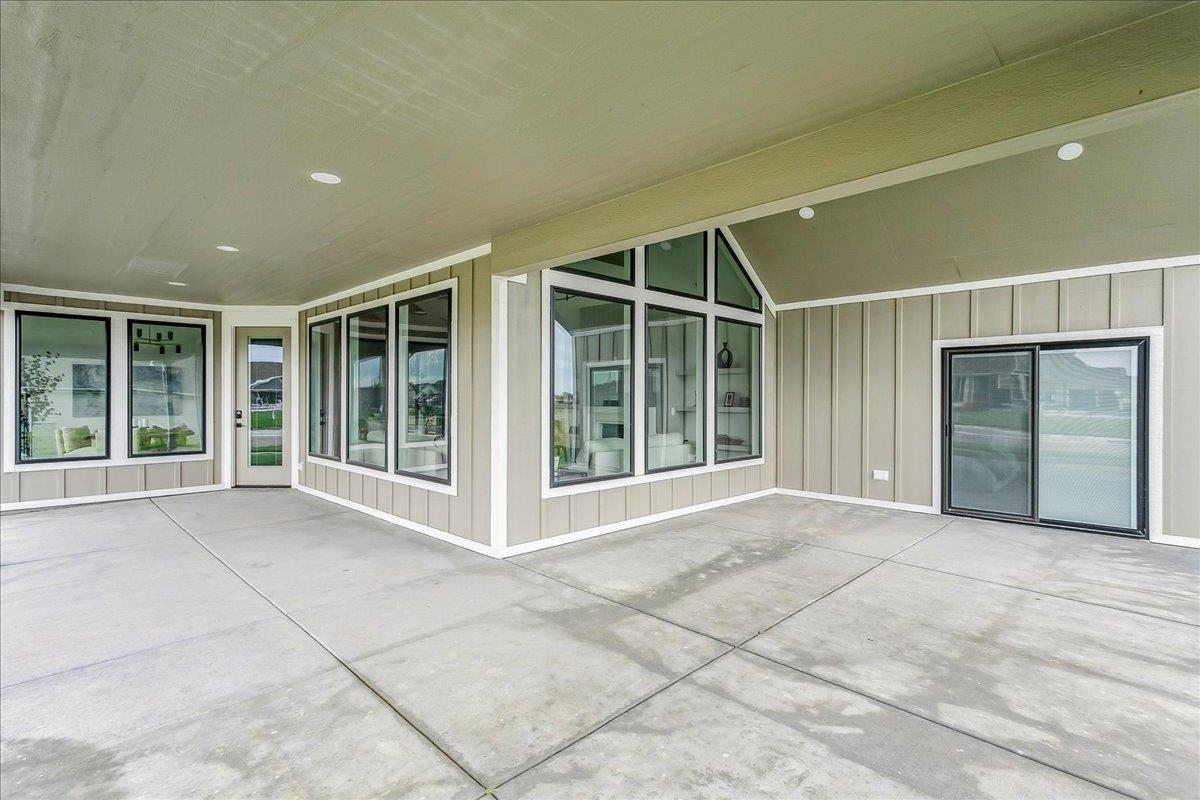 203 S Legacy Way Property Photo 33