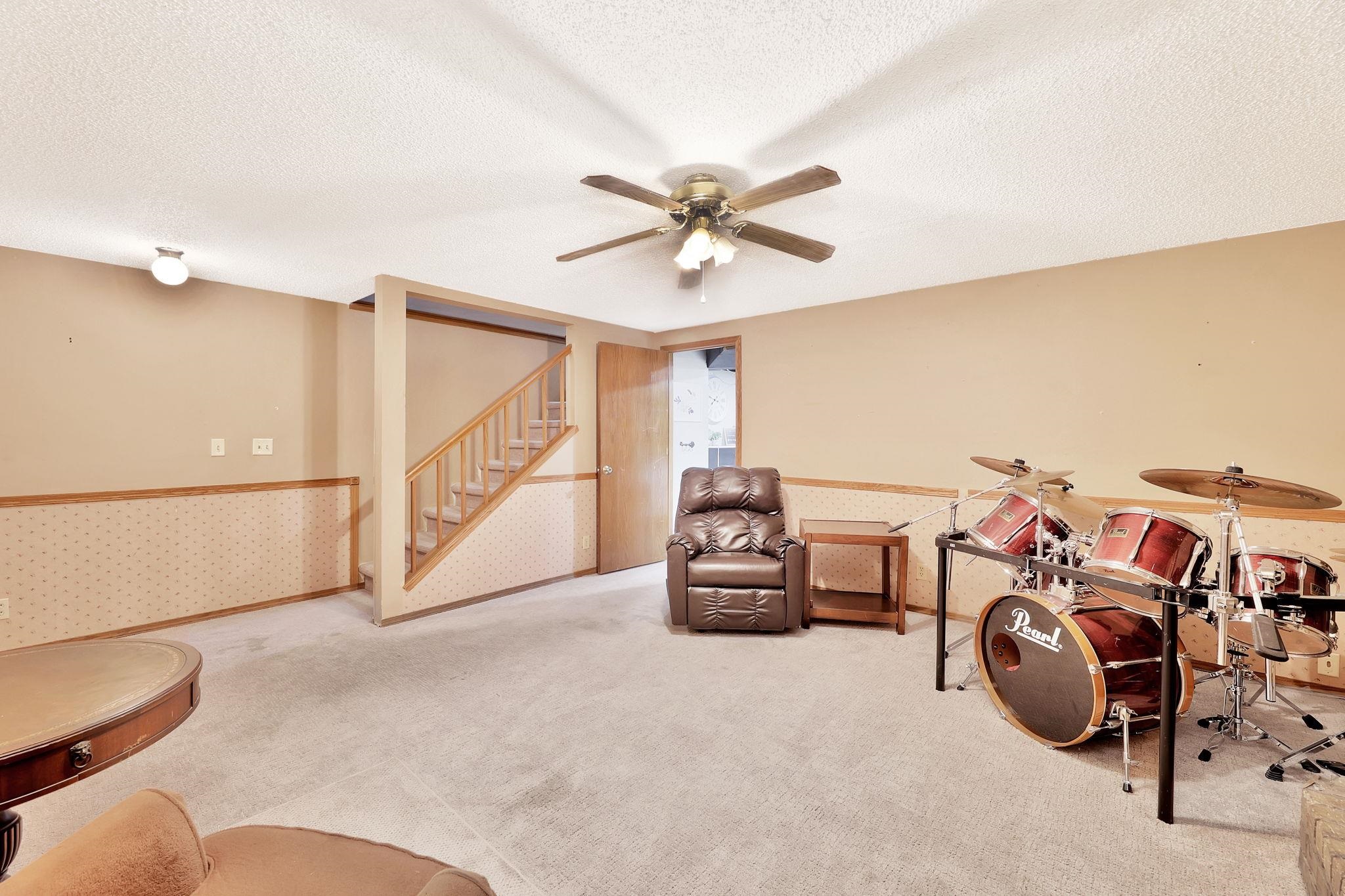 4027 N Friar Ln Property Photo 27