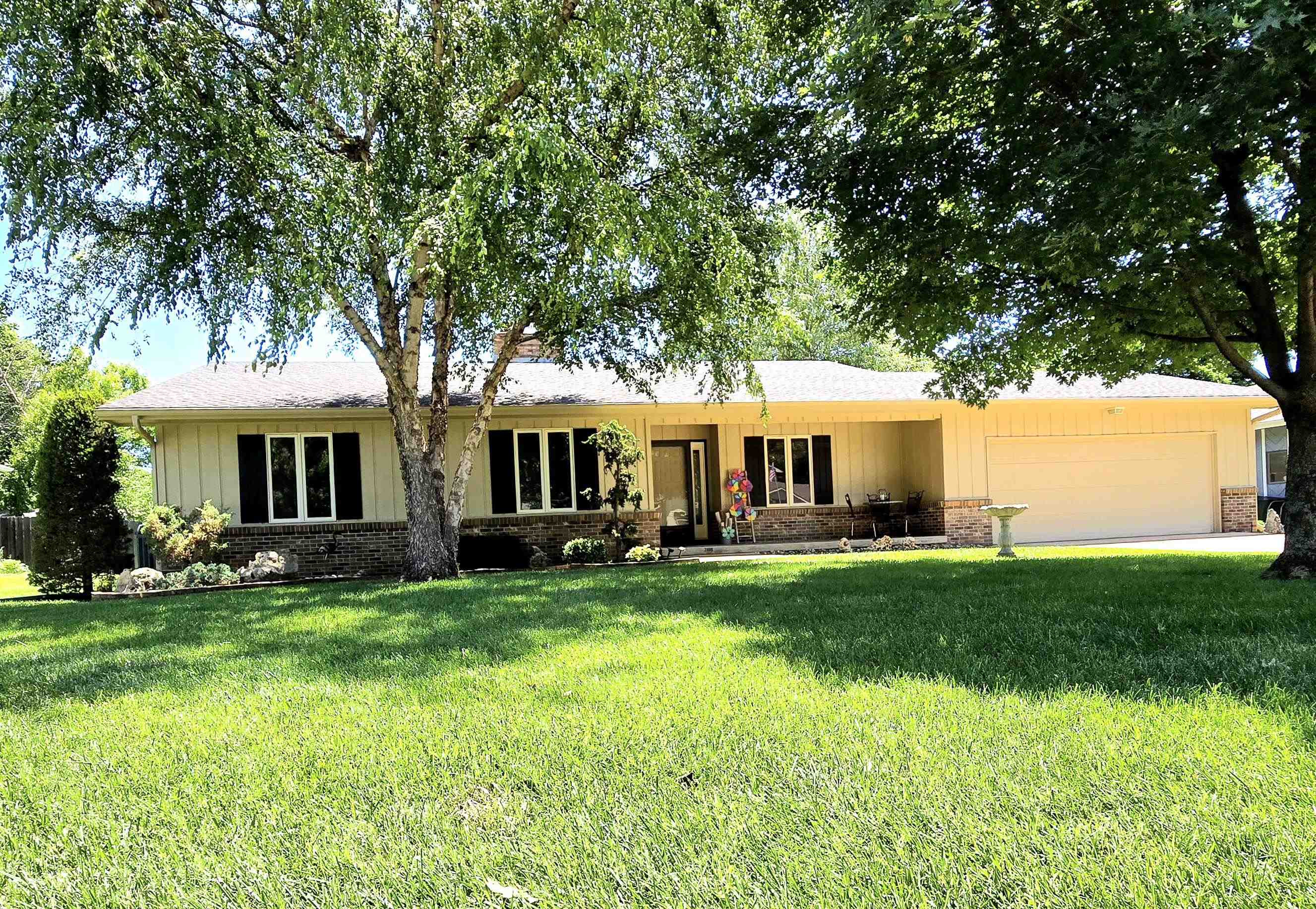 2108 Mound Property Photo 1