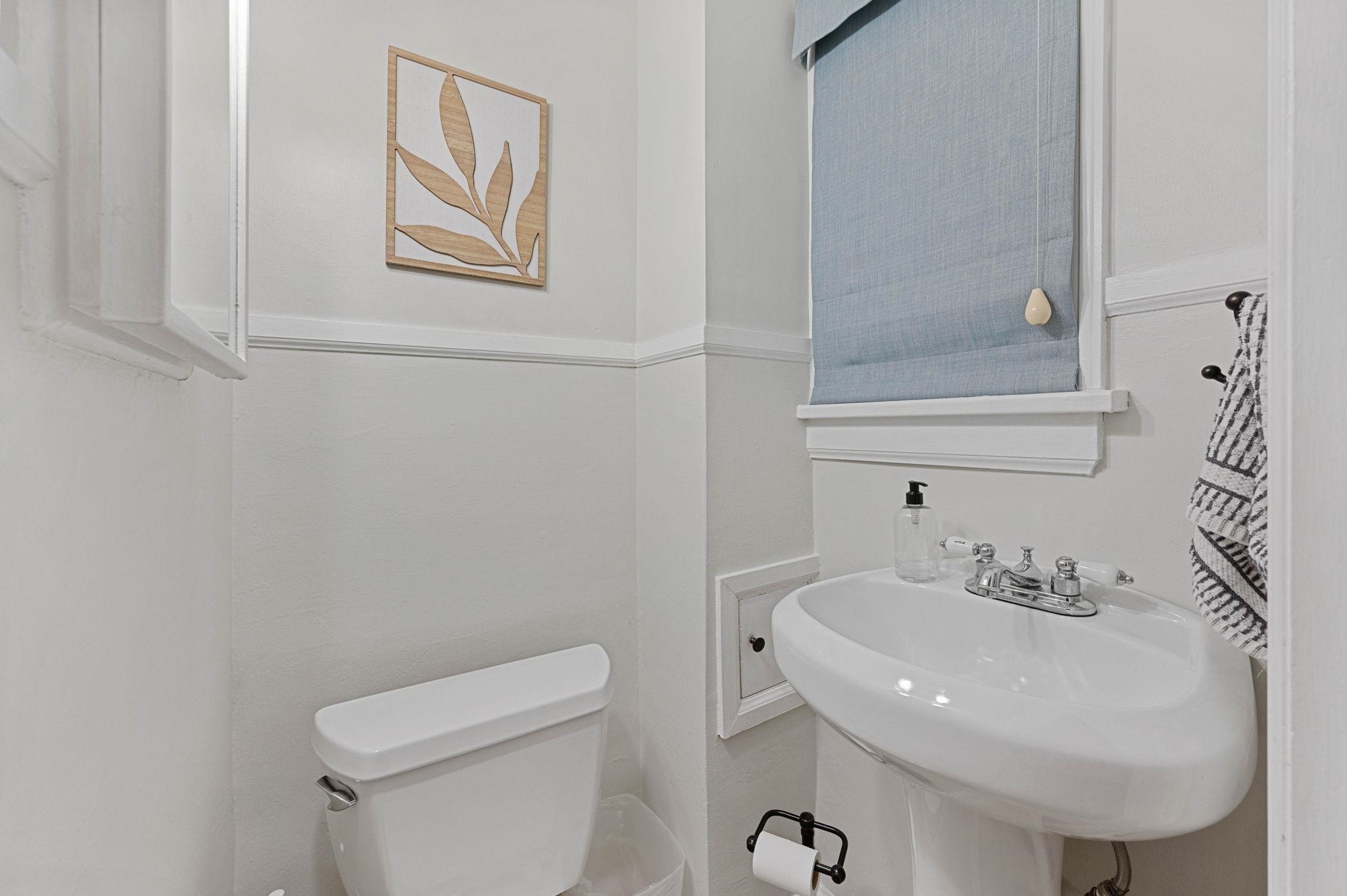 121 S Pinecrest St Property Photo 11