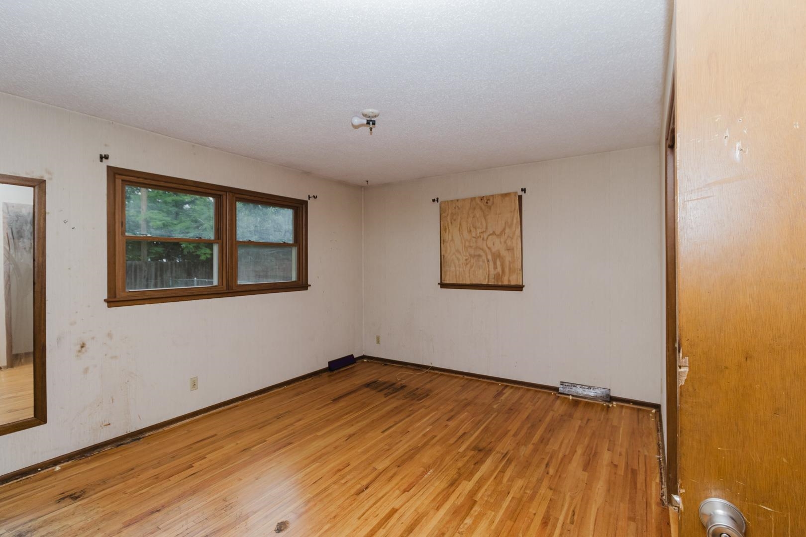 1269 N Wood Ave Property Photo 20