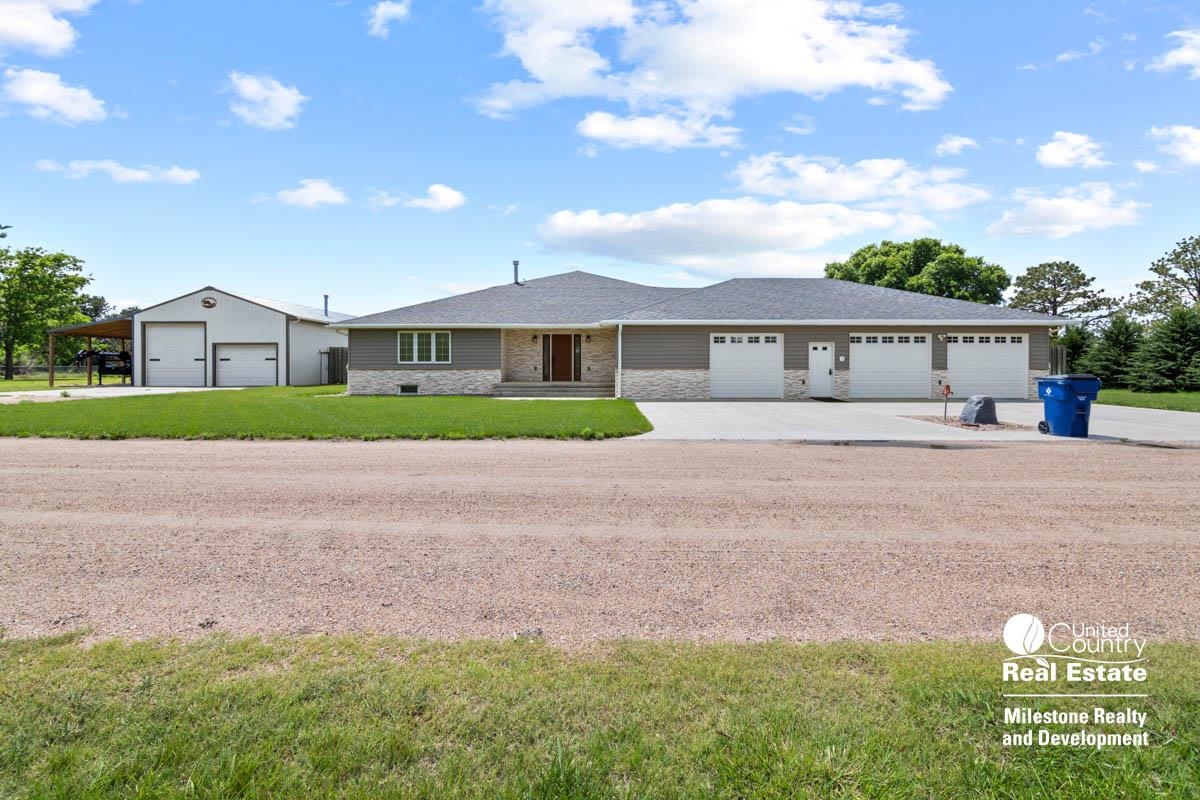4001 N Sycamore