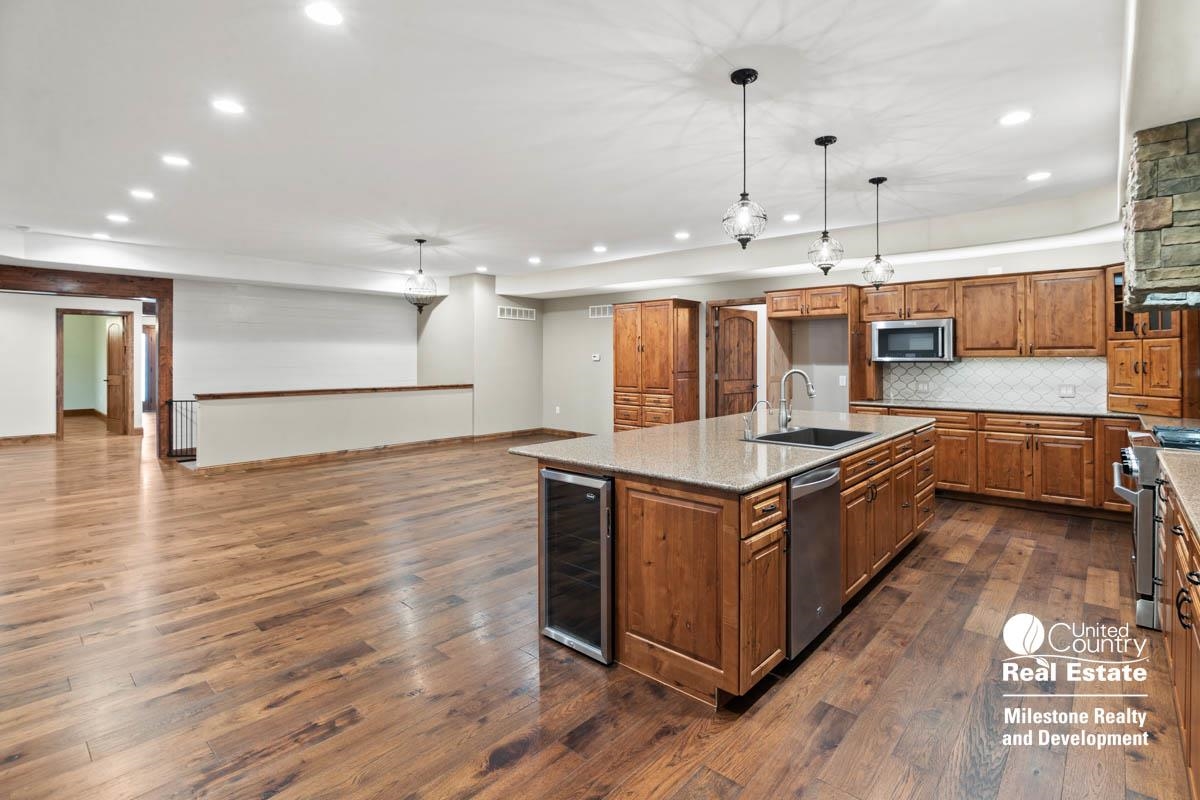 4001 N Sycamore Property Photo 14