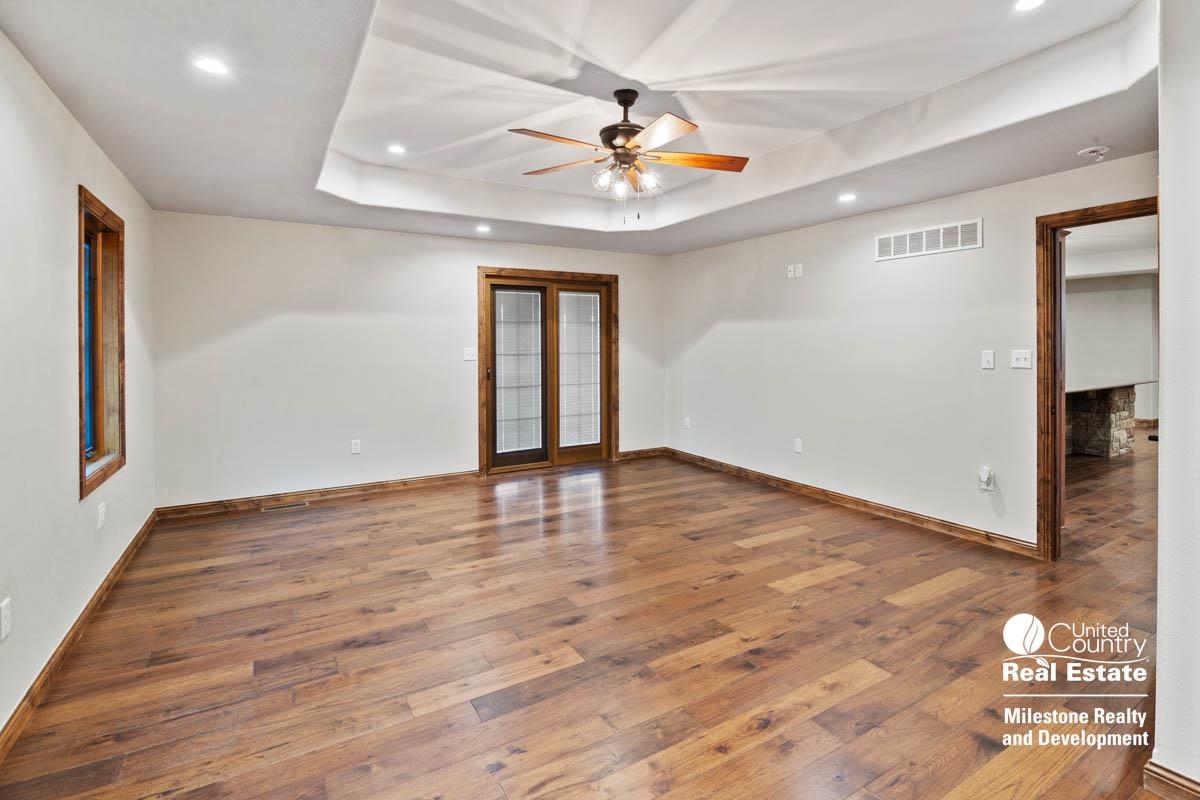 4001 N Sycamore Property Photo 15