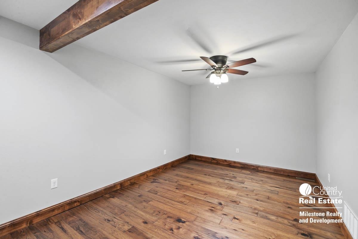 4001 N Sycamore Property Photo 19