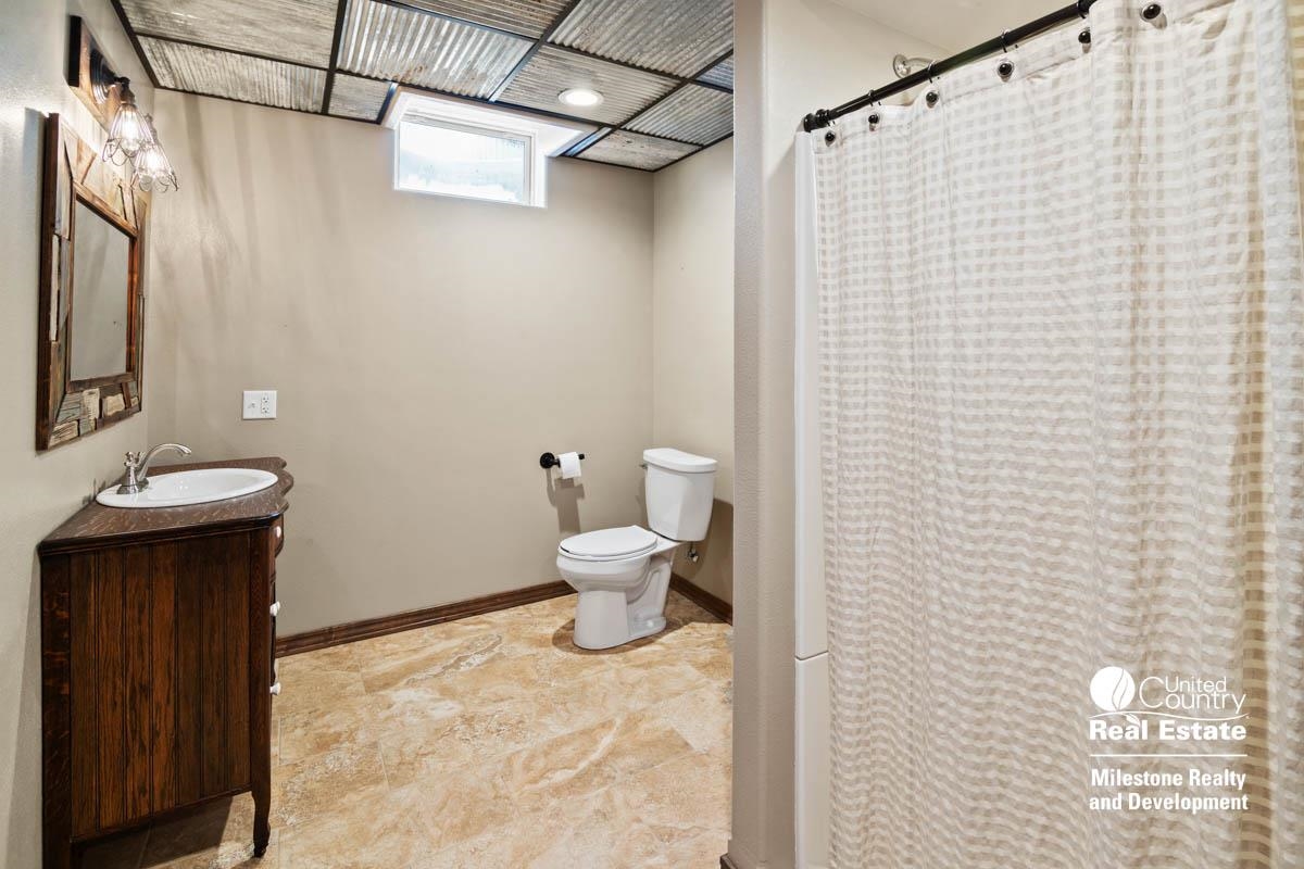 4001 N Sycamore Property Photo 31