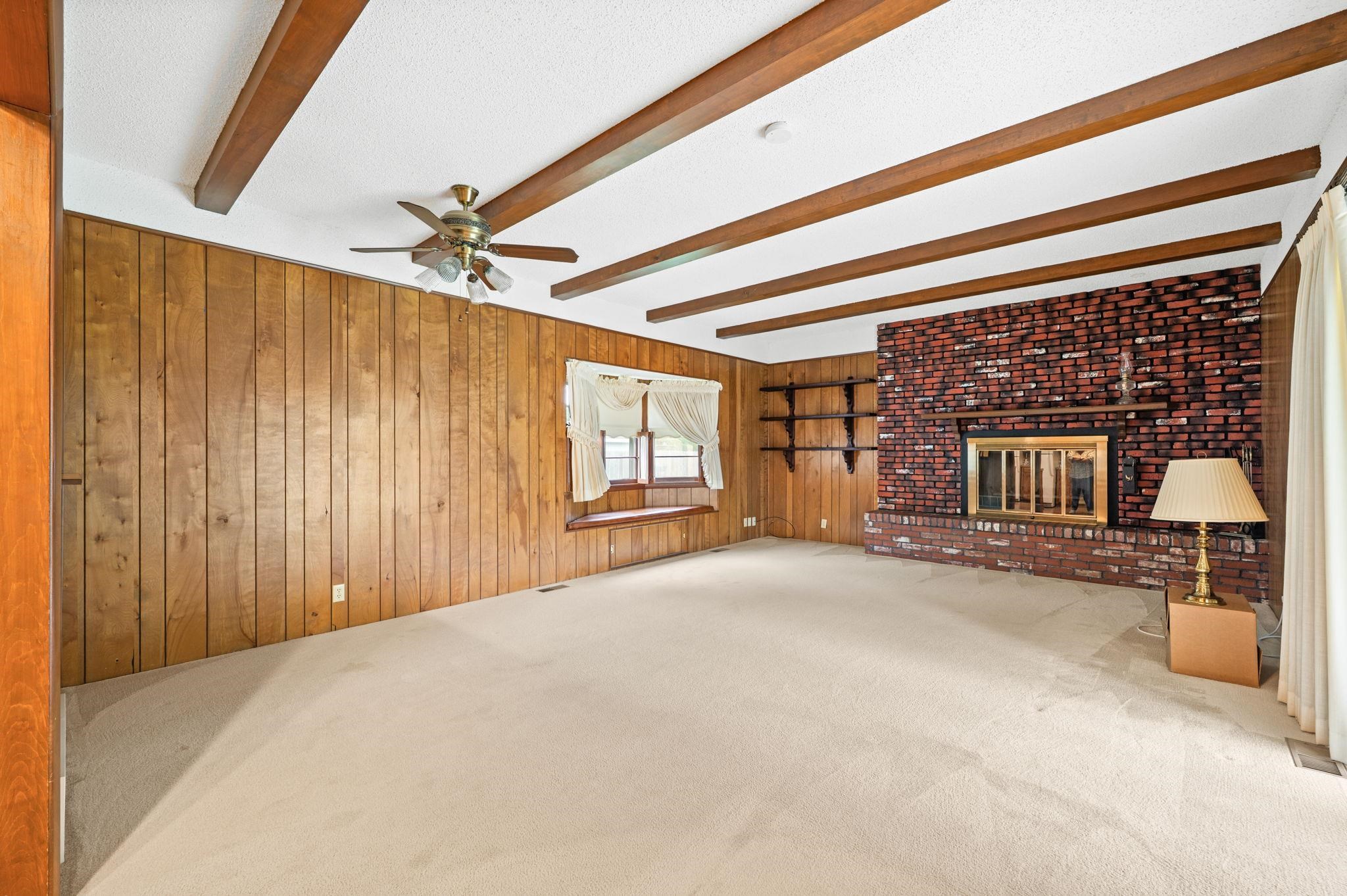 2516 N Halstead Property Photo 14