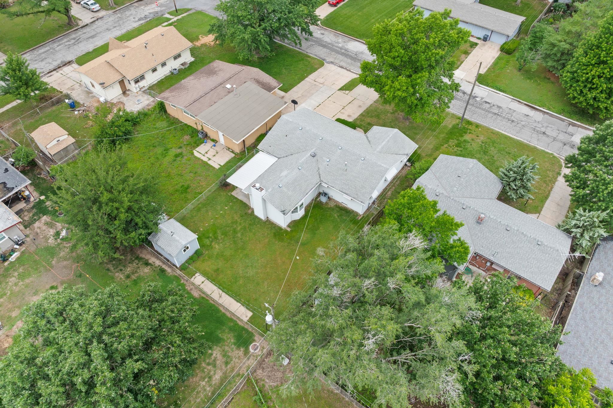 2516 N Halstead Property Photo 28