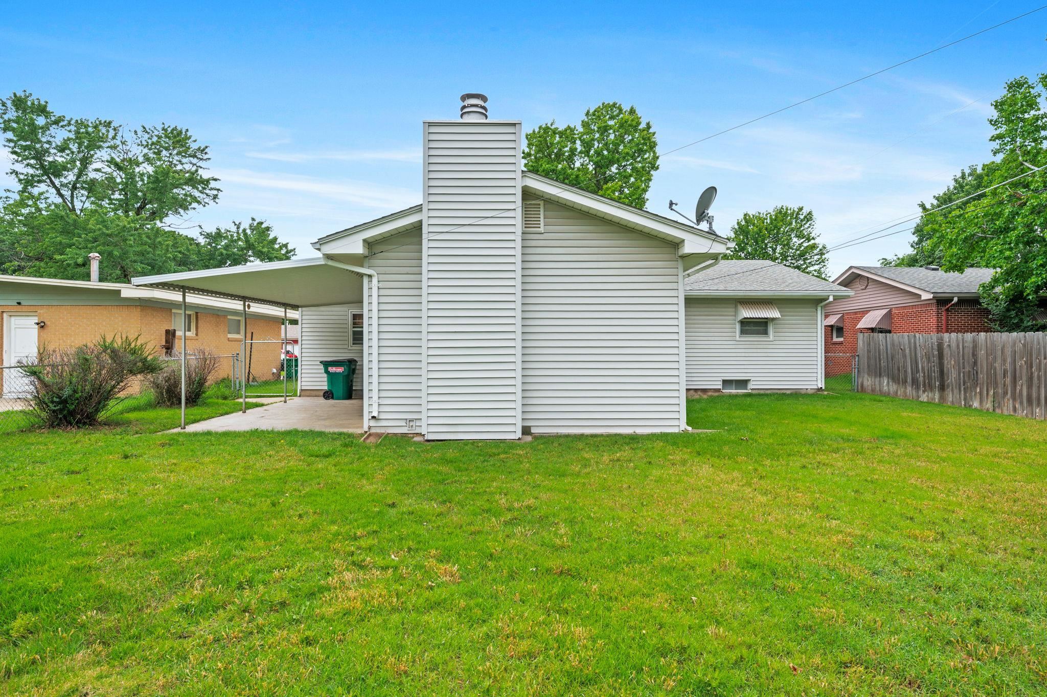 2516 N Halstead Property Photo 29