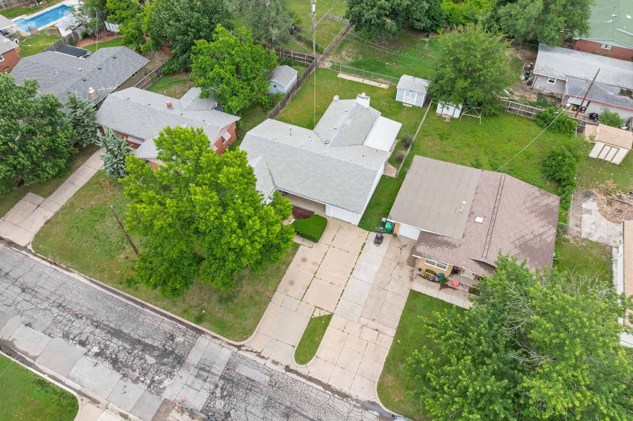 2516 N Halstead Property Photo 36