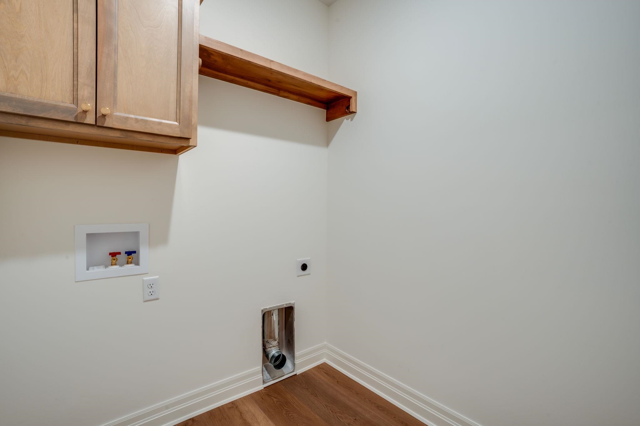 1634 N Forestview St Property Photo 23