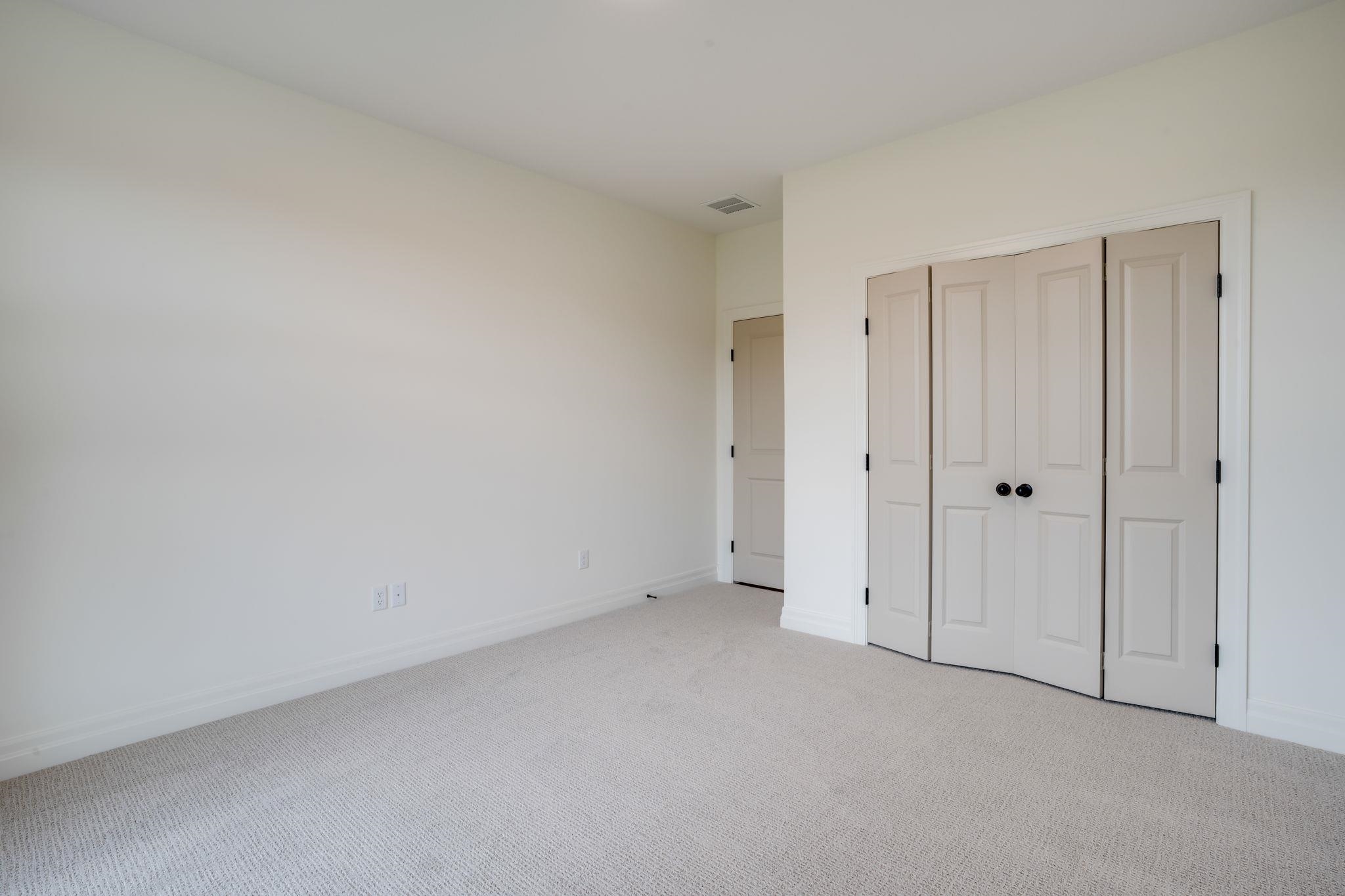 1634 N Forestview St Property Photo 24