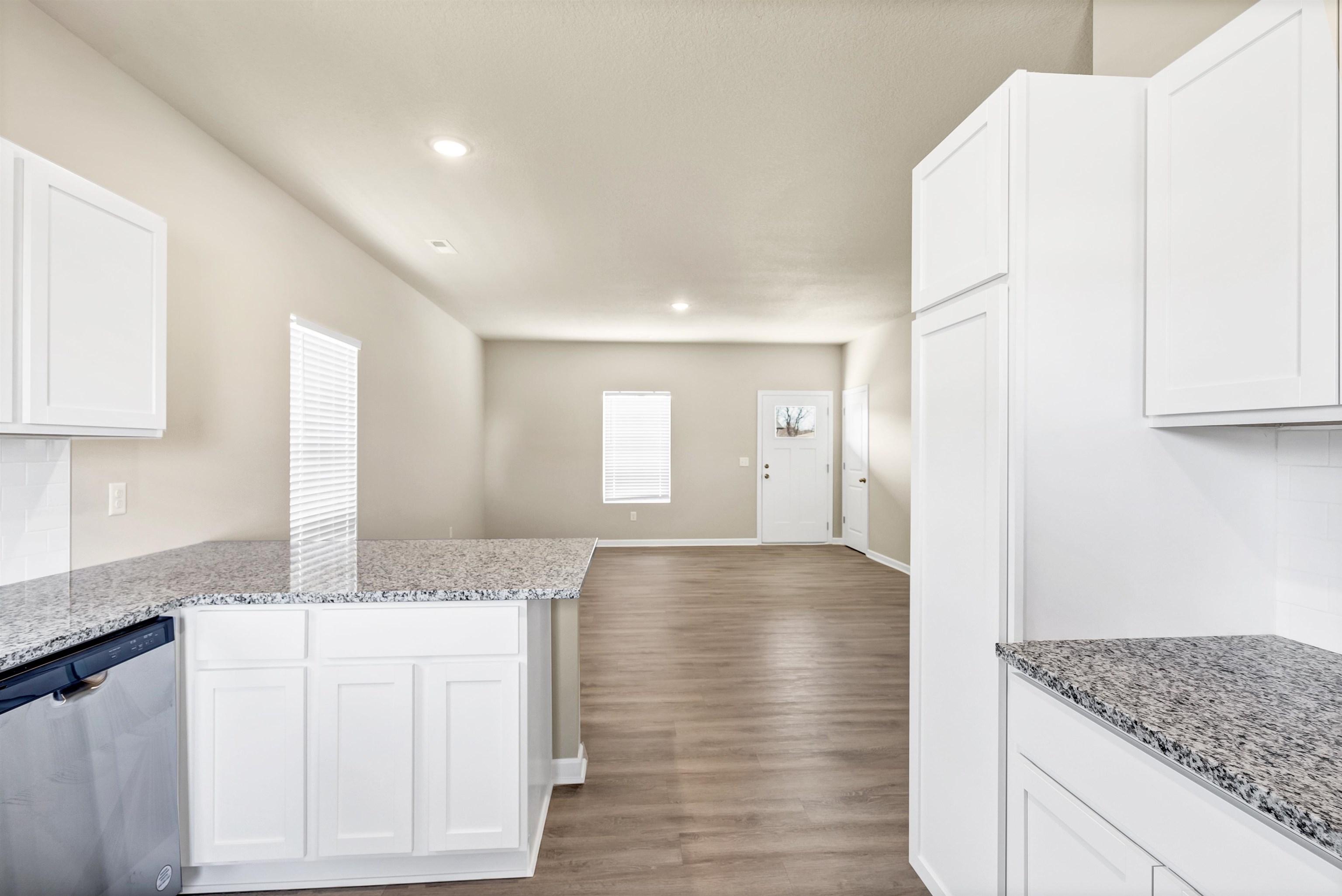 1603 N Emerald Valley Dr Property Photo 8