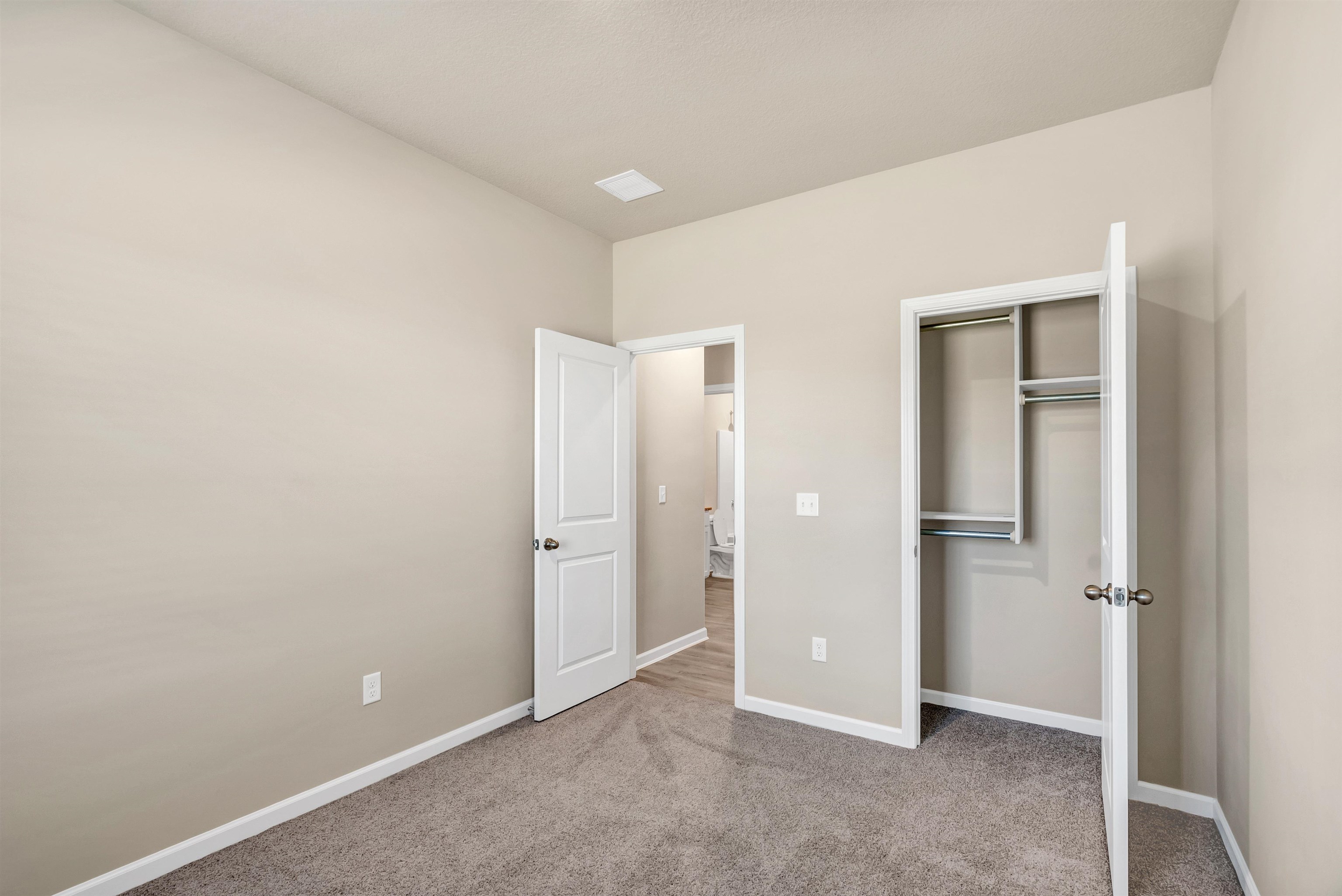 1603 N Emerald Valley Dr Property Photo 12