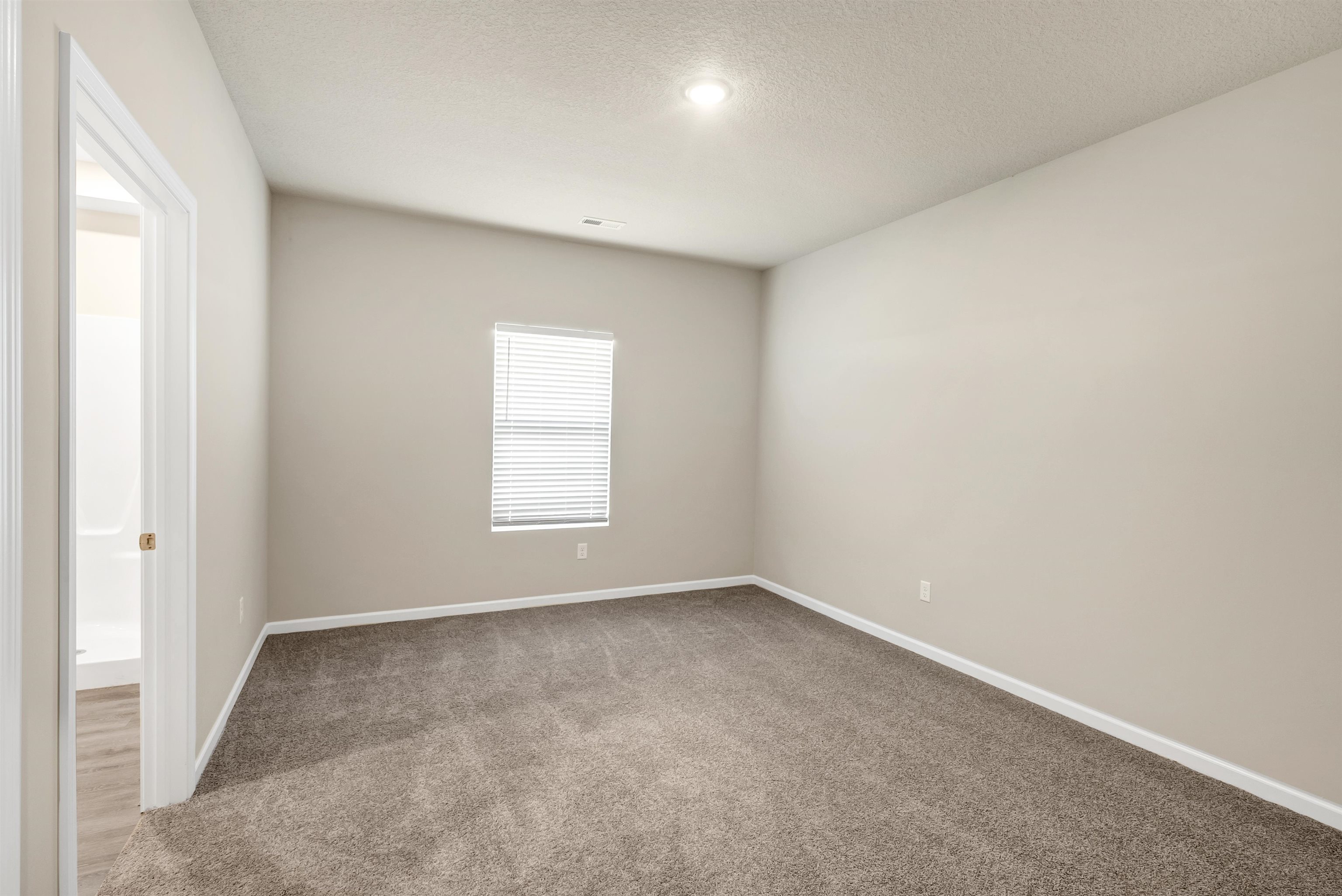 1603 N Emerald Valley Dr Property Photo 13