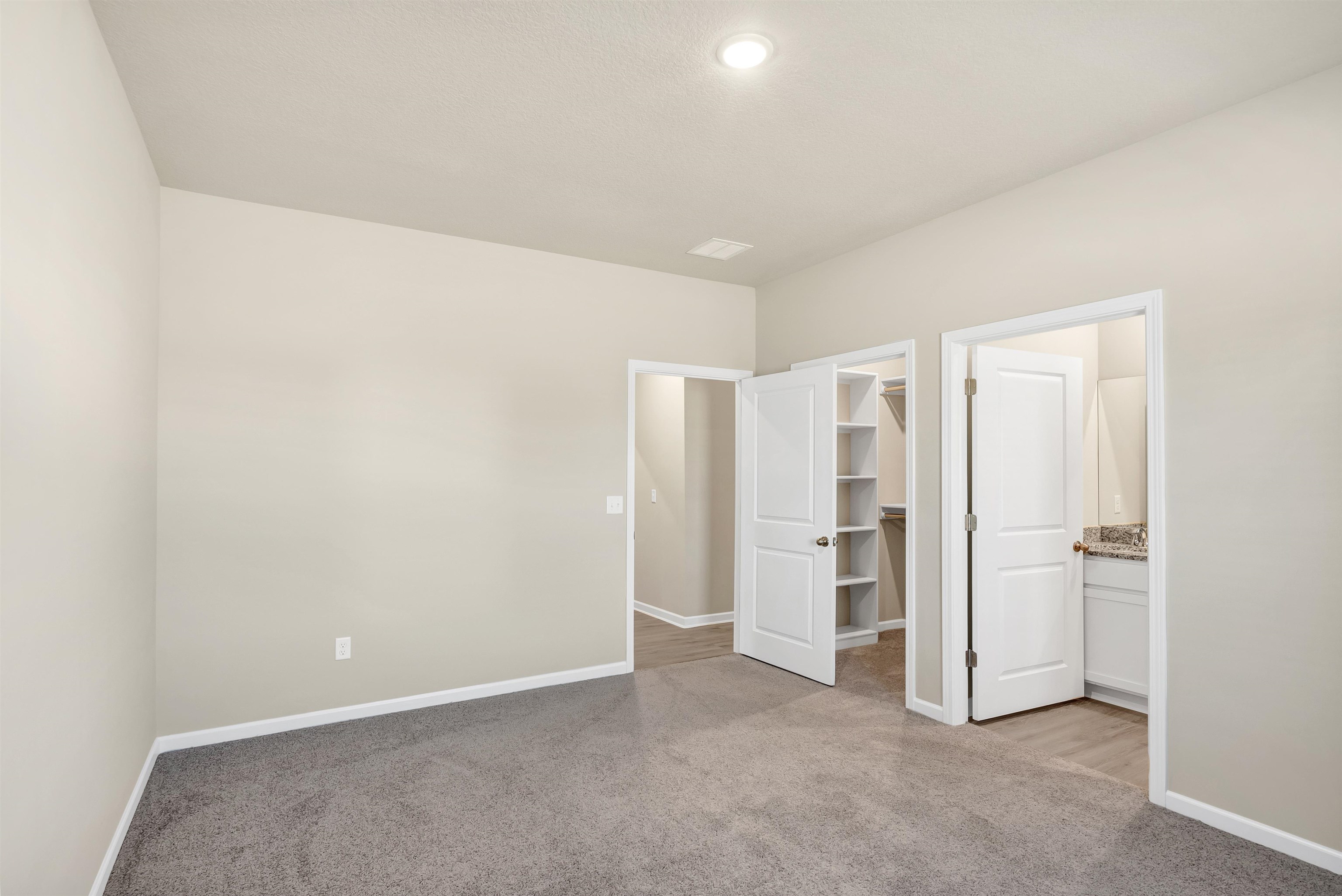 1603 N Emerald Valley Dr Property Photo 14