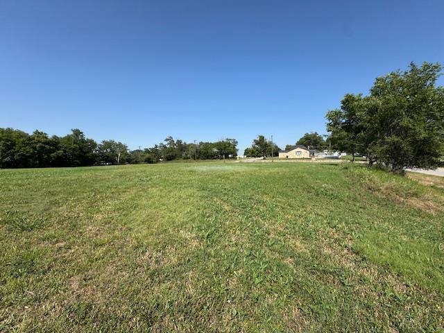 813 N Rock St Property Photo 1