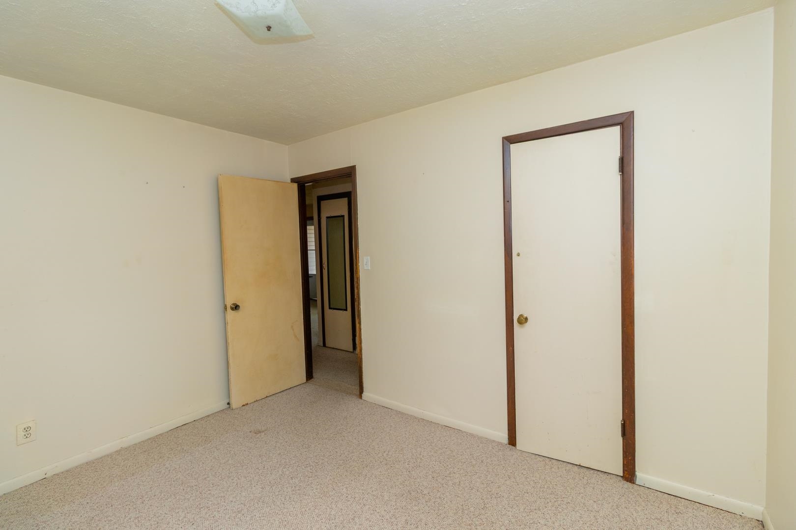 817 N Clara Property Photo 12