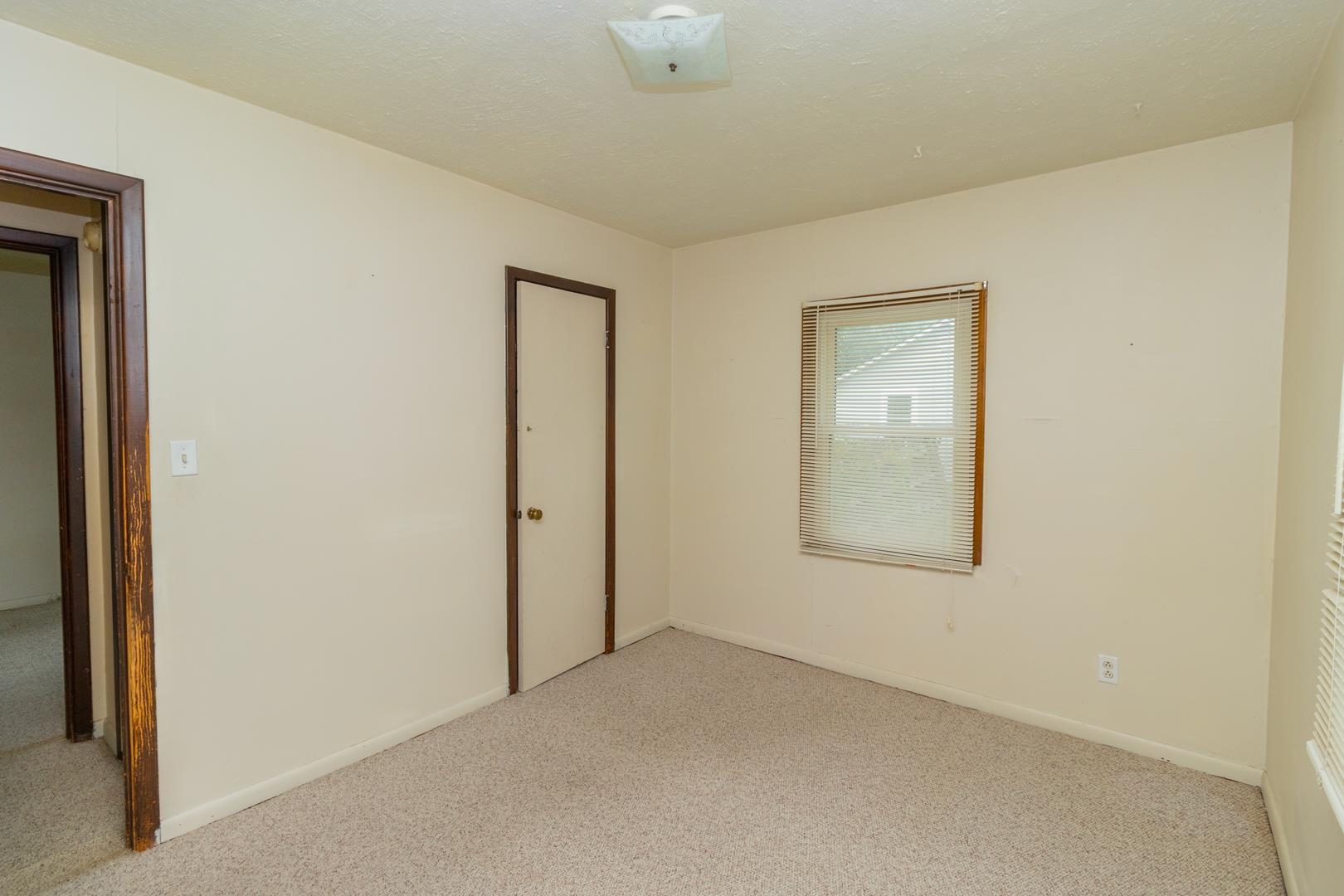 817 N Clara Property Photo 14