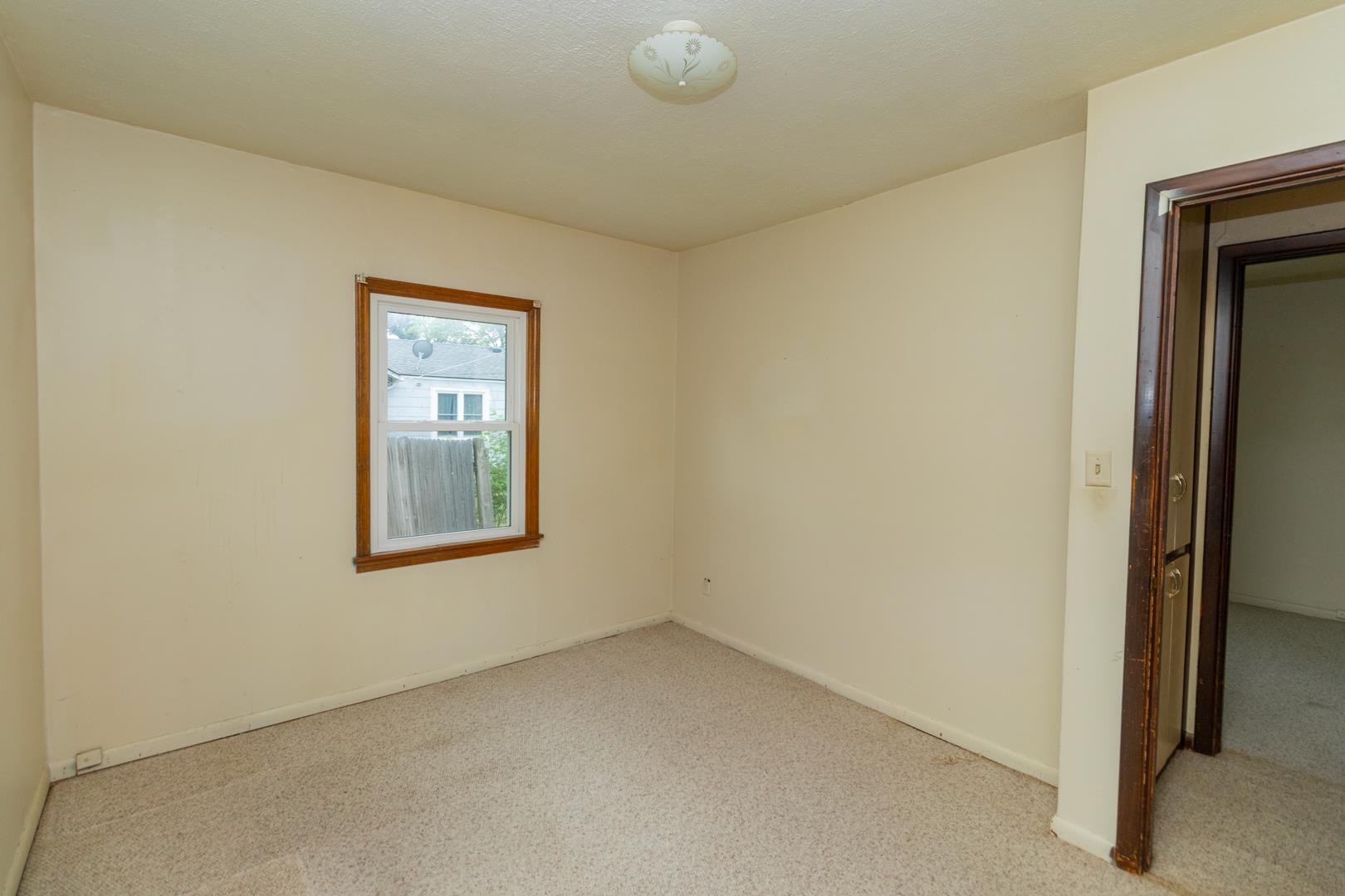 817 N Clara Property Photo 17