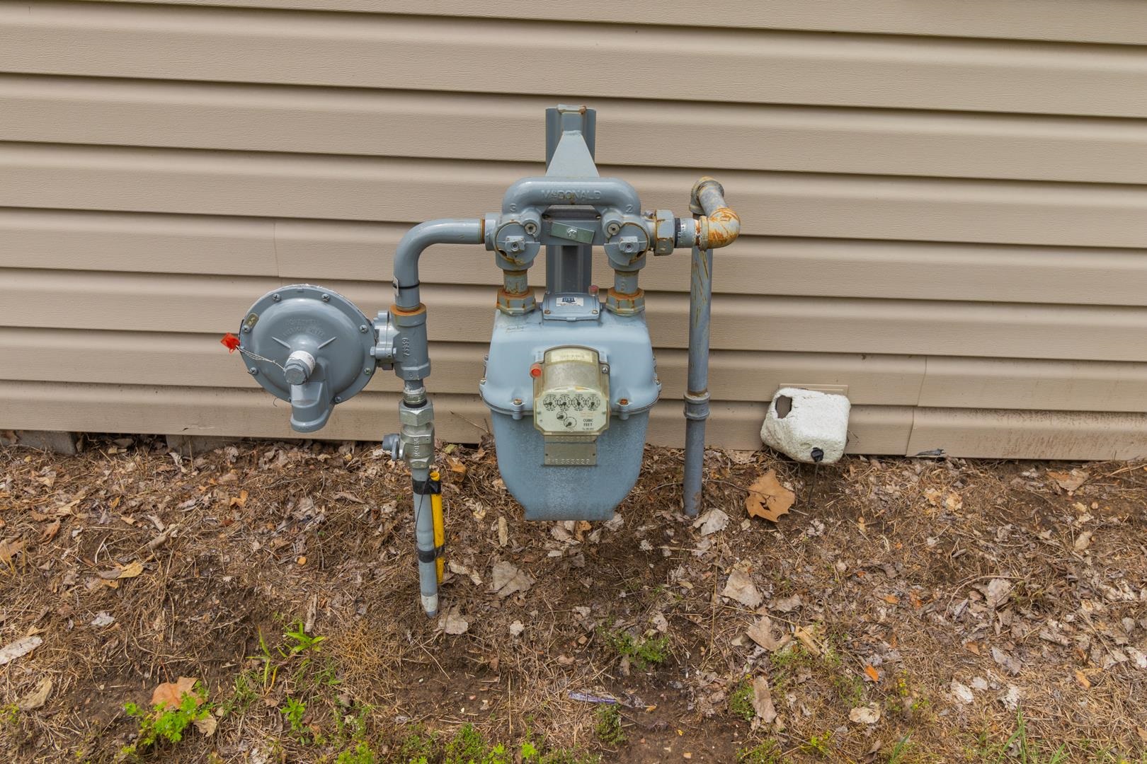817 N Clara Property Photo 33