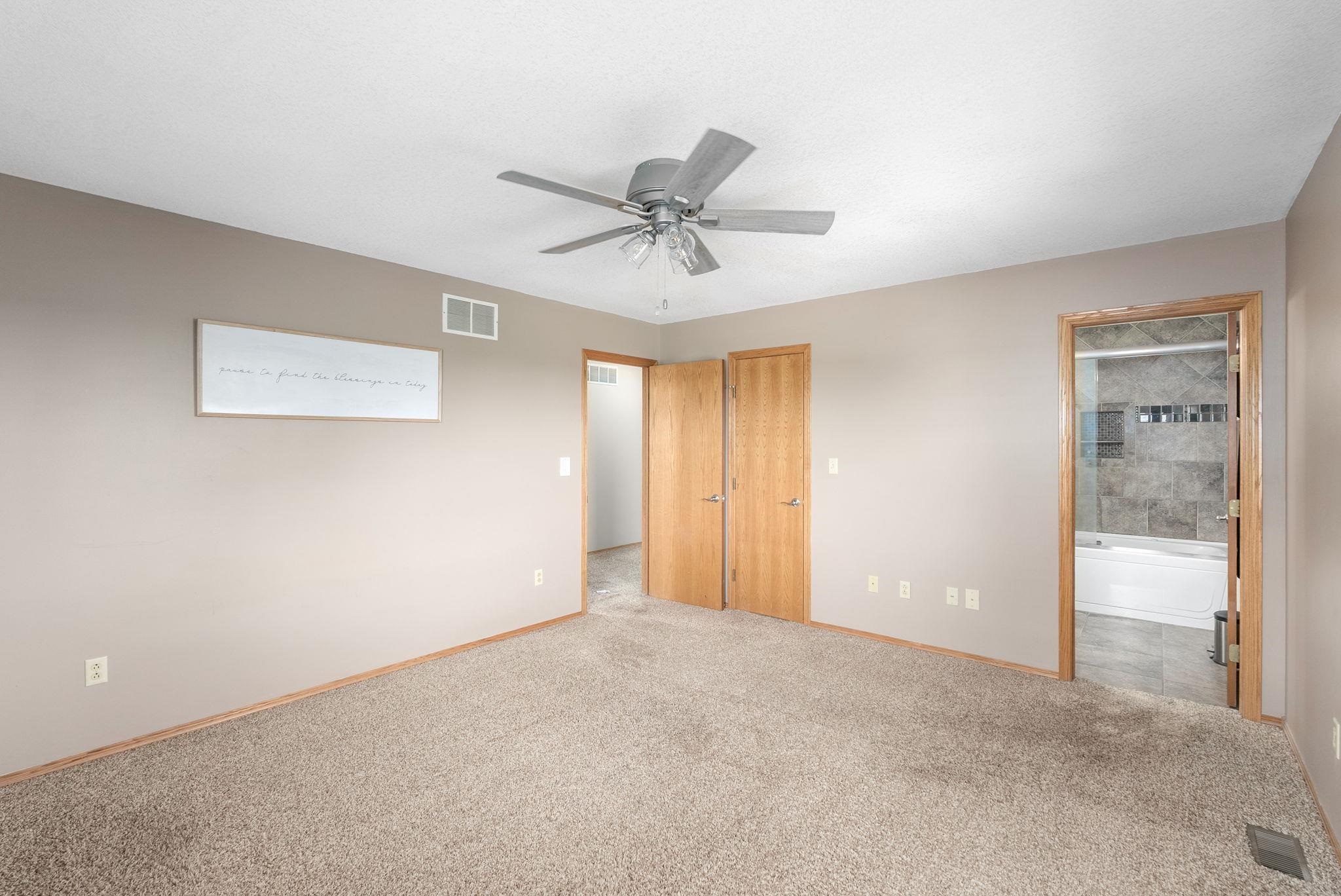 3722 W 87th Street S. Property Photo 13