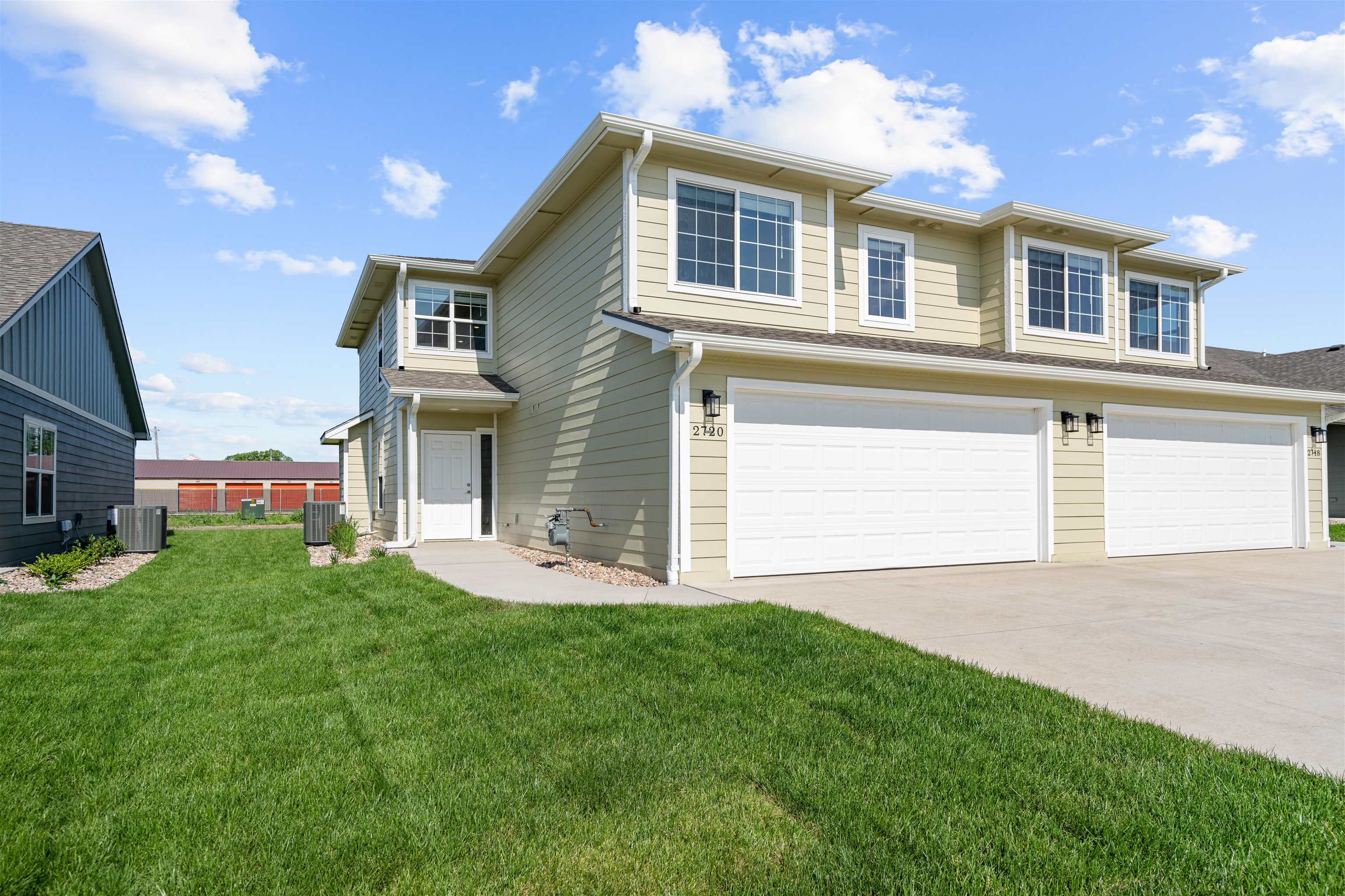 2720 Tim Rogers Ln Property Photo 1