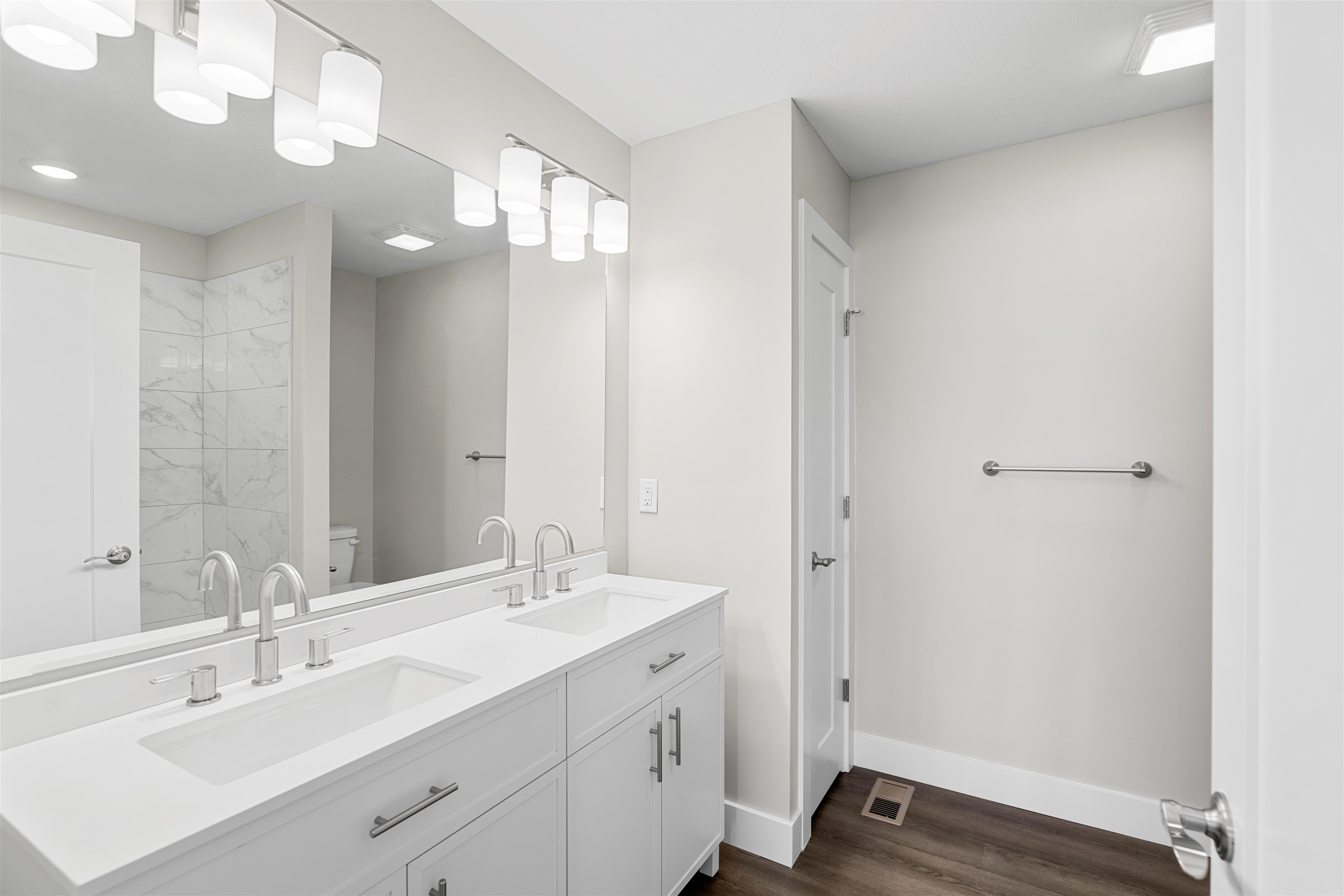 2718 Tim Rogers Ln Property Photo 18