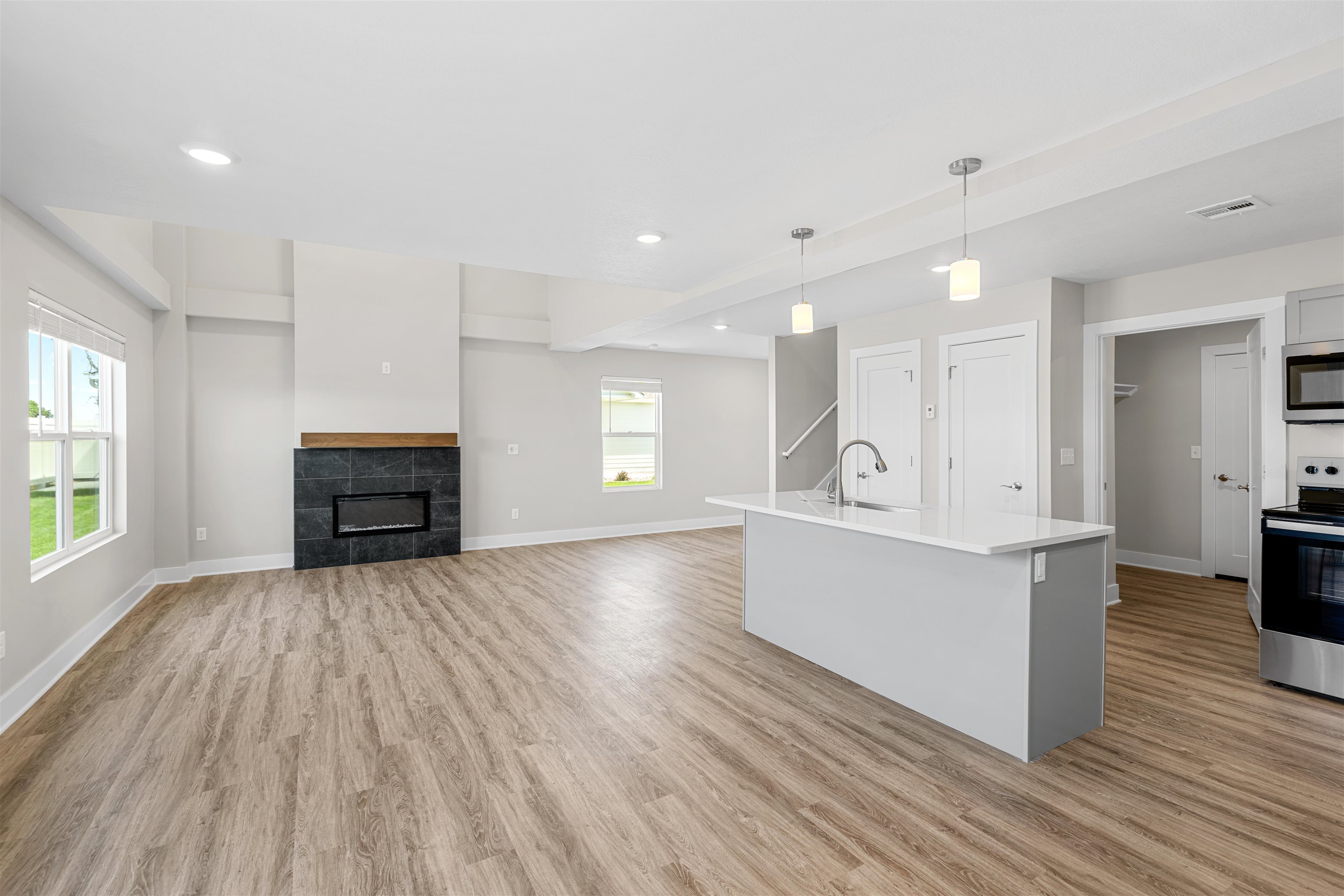 2706 Tim Rogers Ln Property Photo 8