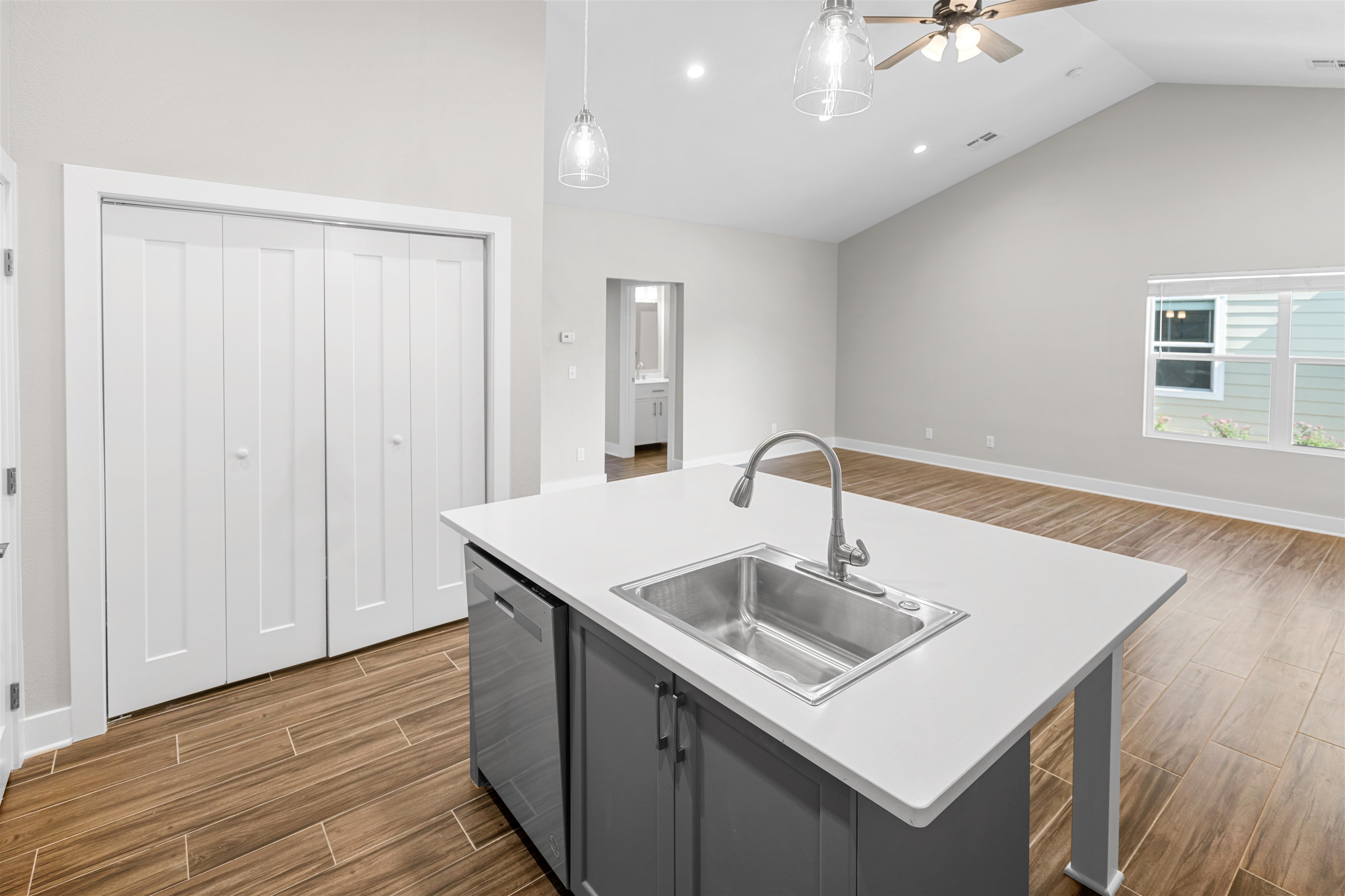 2724 Tim Rogers Ln Property Photo 10