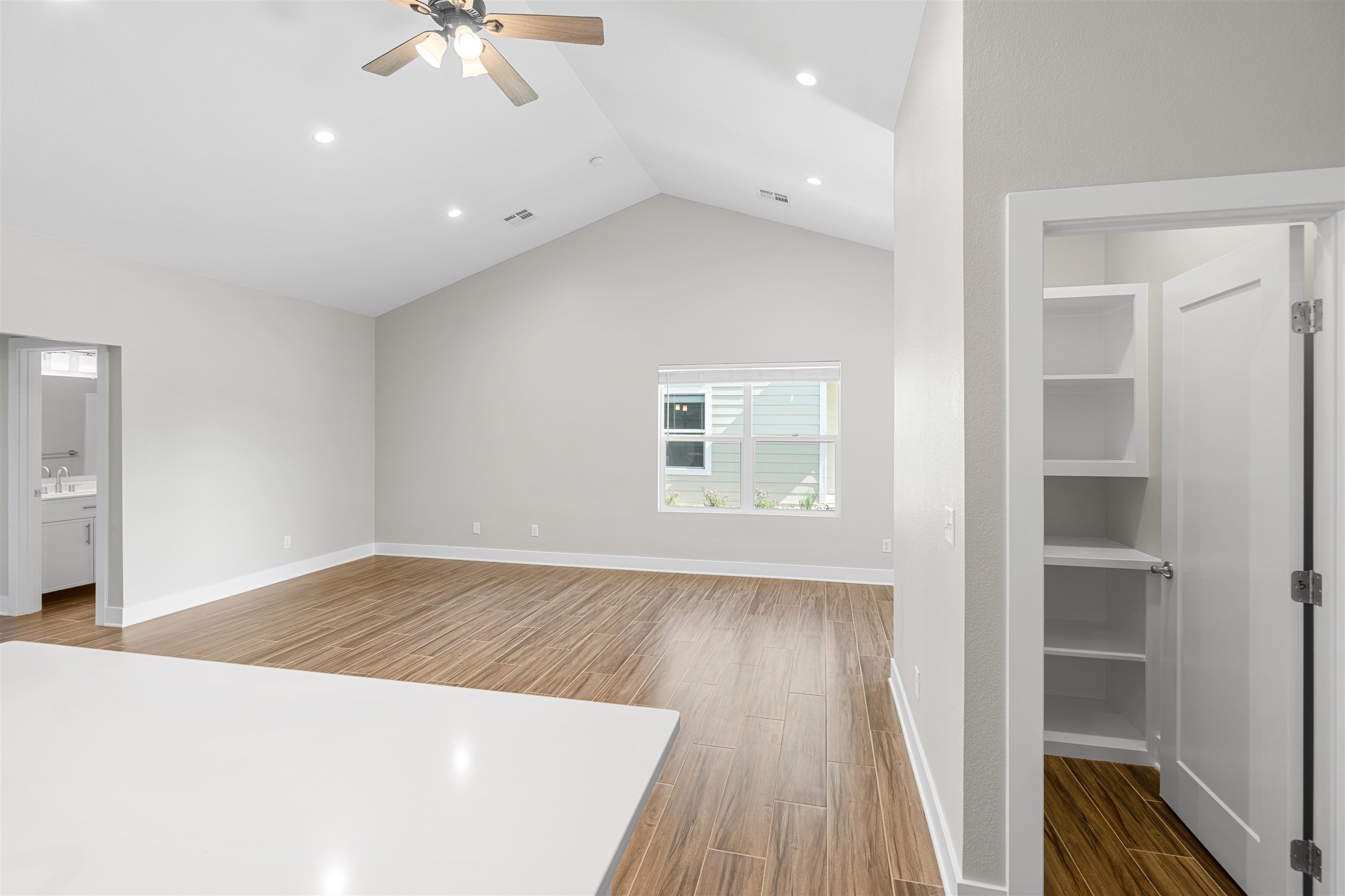 2724 Tim Rogers Ln Property Photo 11