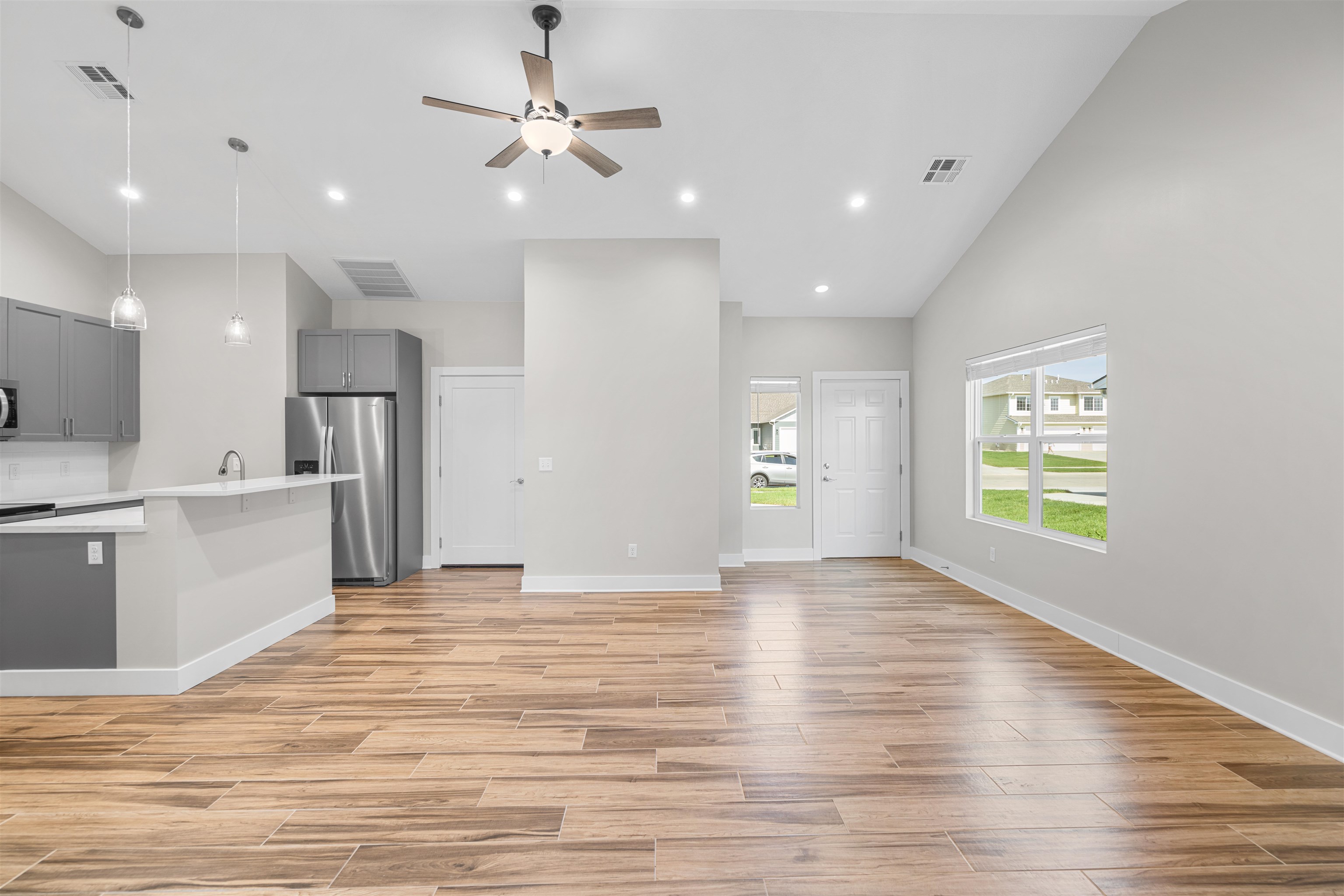 2729 Tim Rogers Ln Property Photo 6