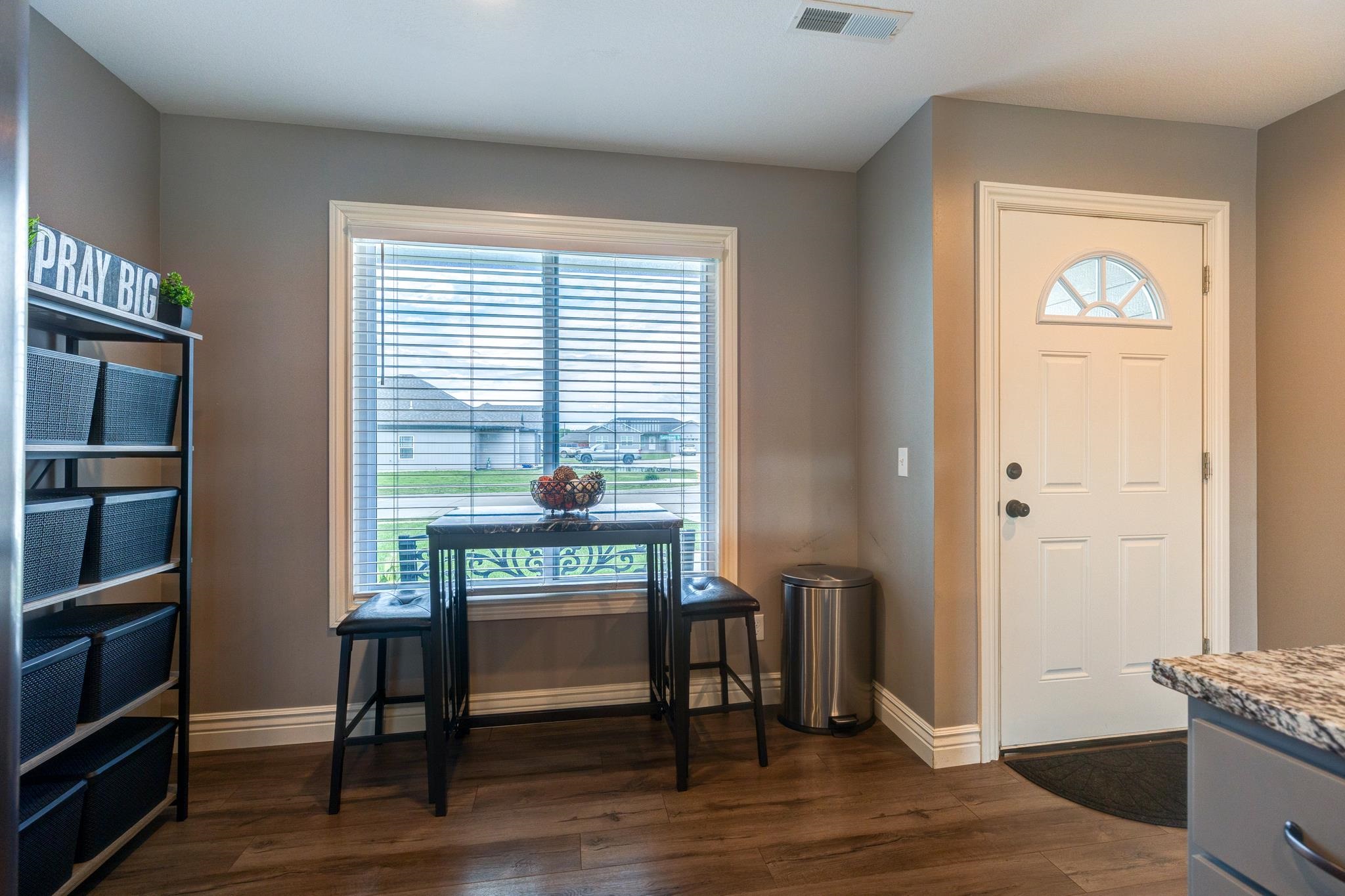 2227 Saddlebrook Dr Property Photo 8