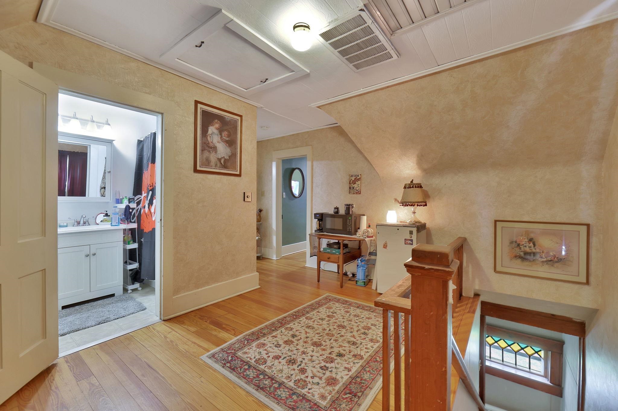203 N Lee St Property Photo 20