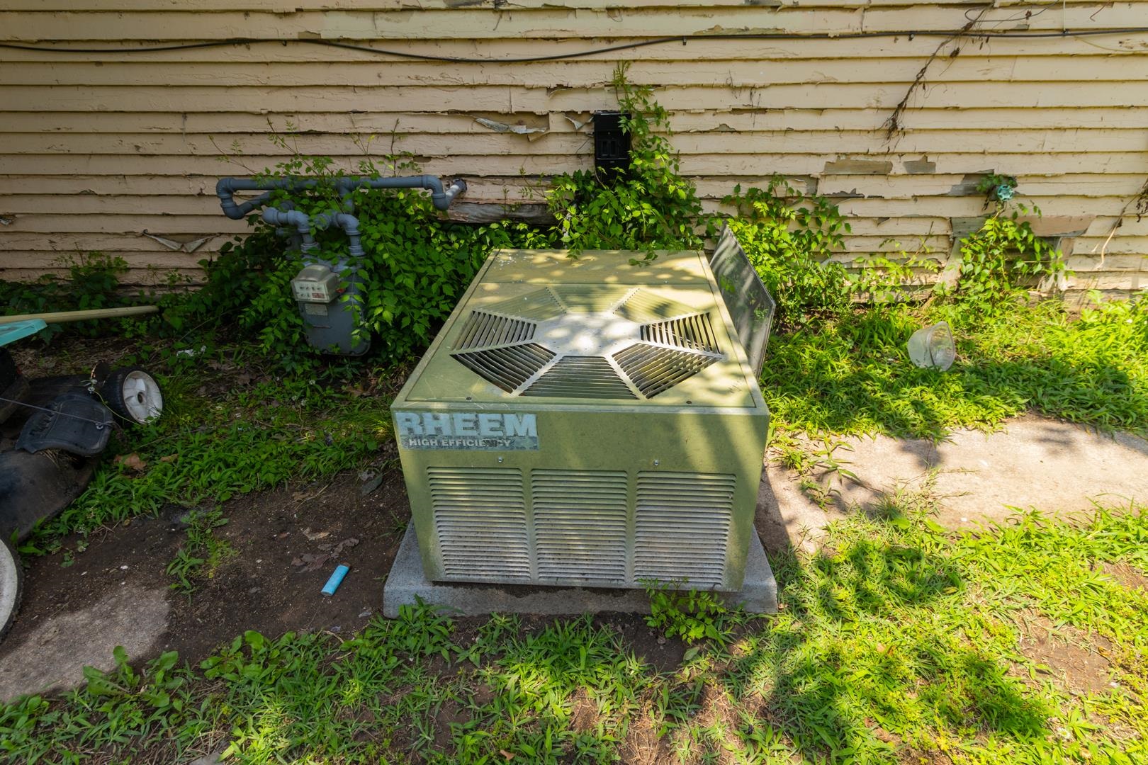 2045 S Water Property Photo 34