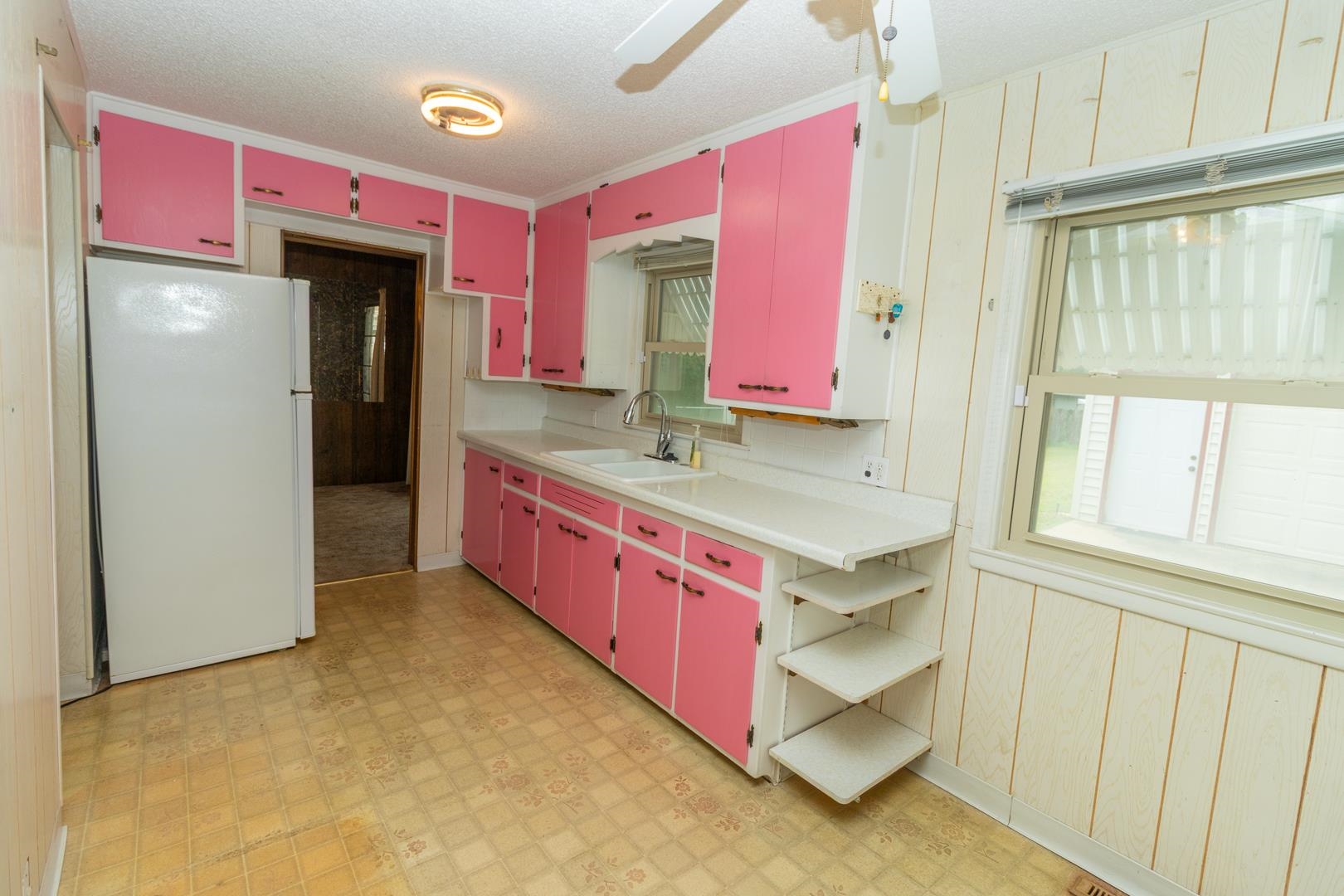 7307 E Lincoln Property Photo 9