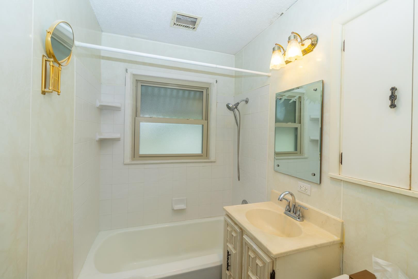 7307 E Lincoln Property Photo 14