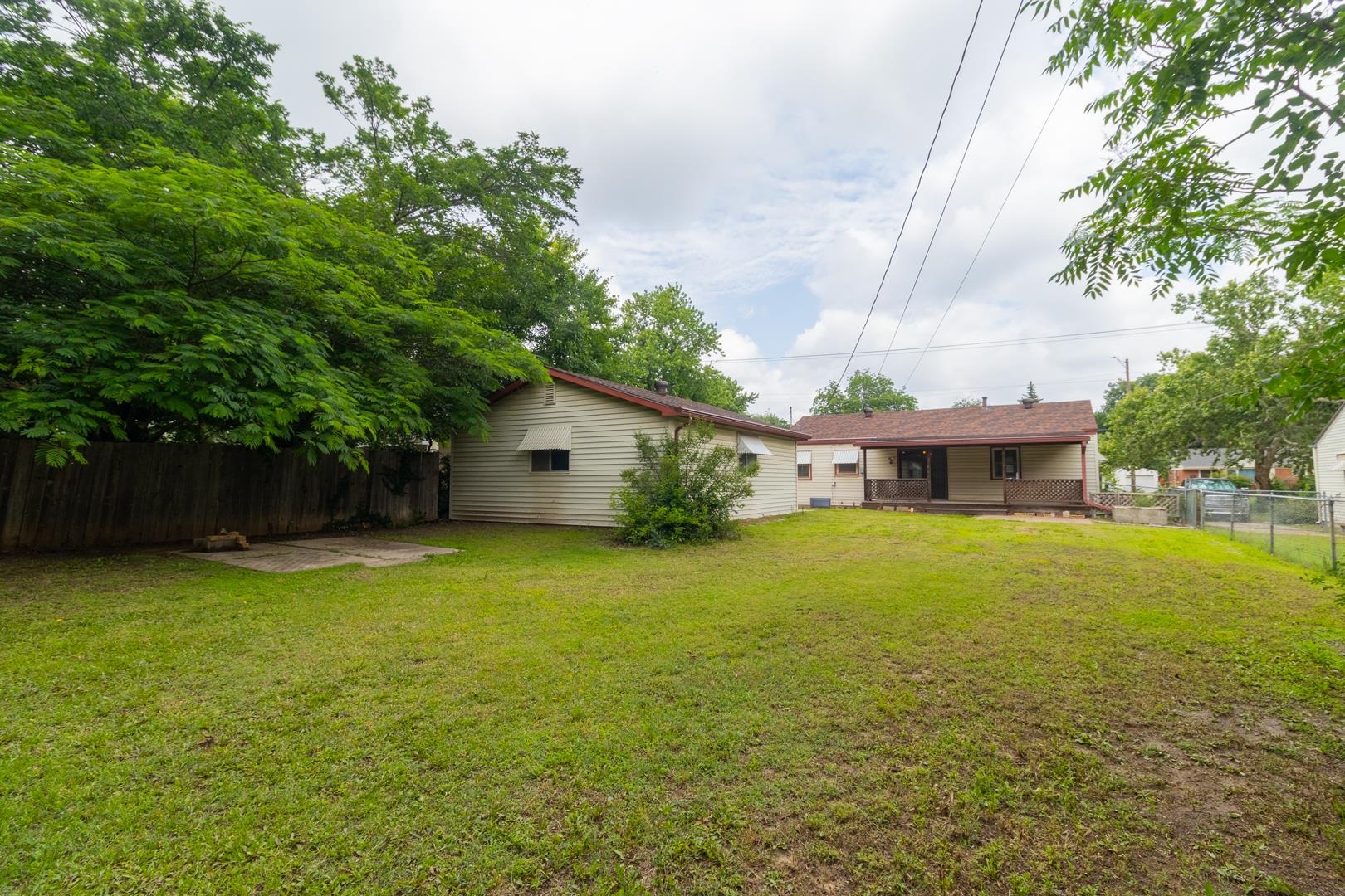 7307 E Lincoln Property Photo 33