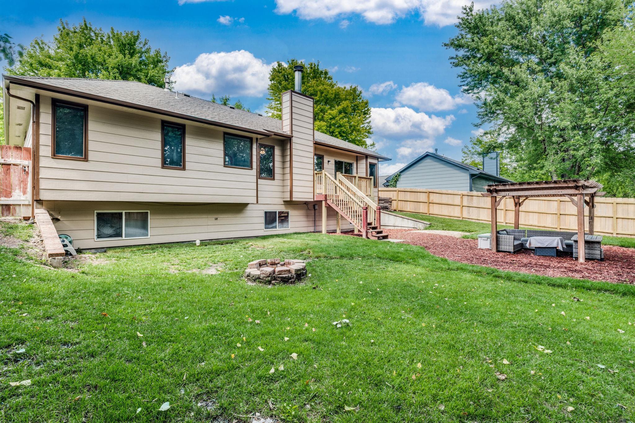 1103 N Manchester Ct Property Photo 33