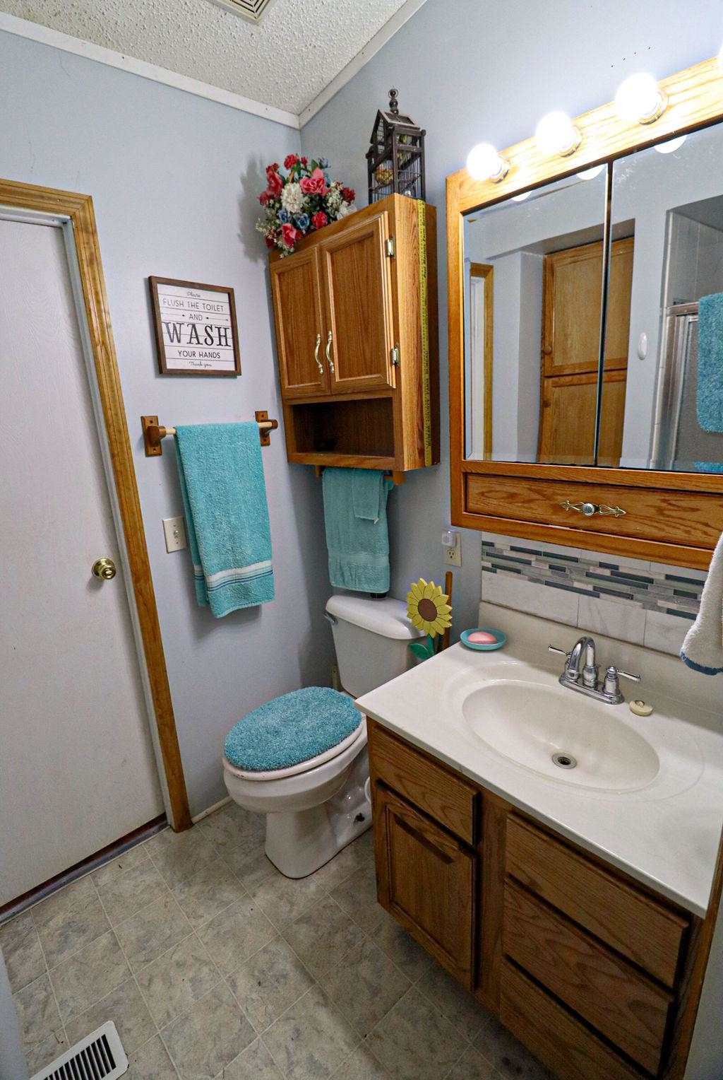 119 S 6th St Property Photo 35