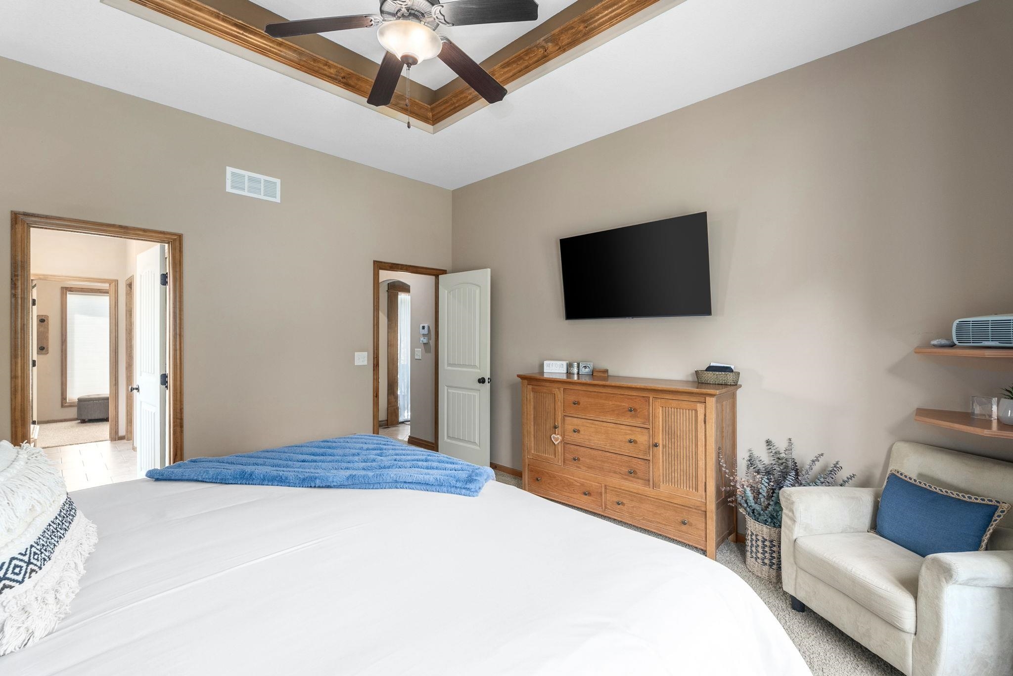 3308 N Flat Creek St. Property Photo 14