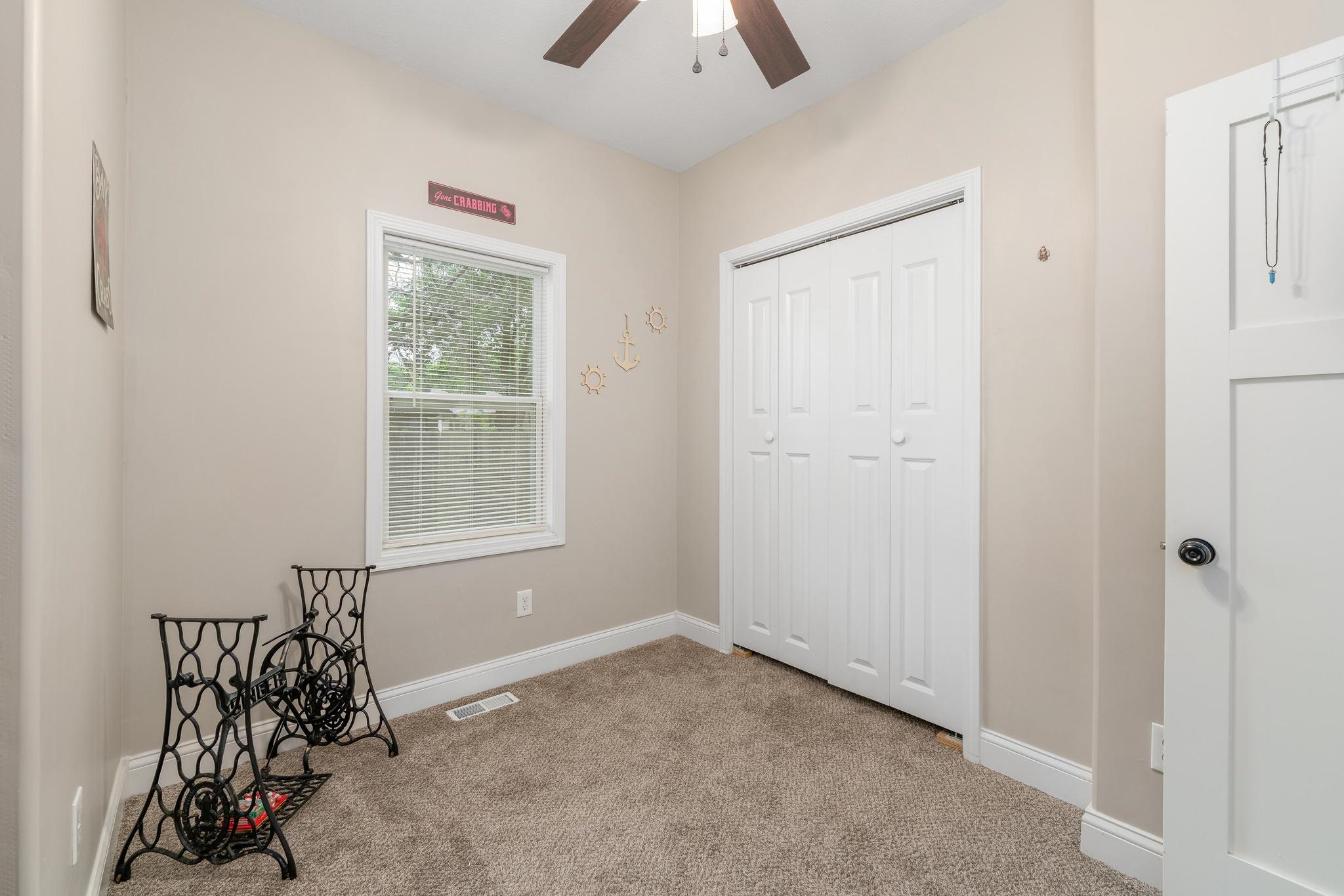 2437 N Woodland St Property Photo 17