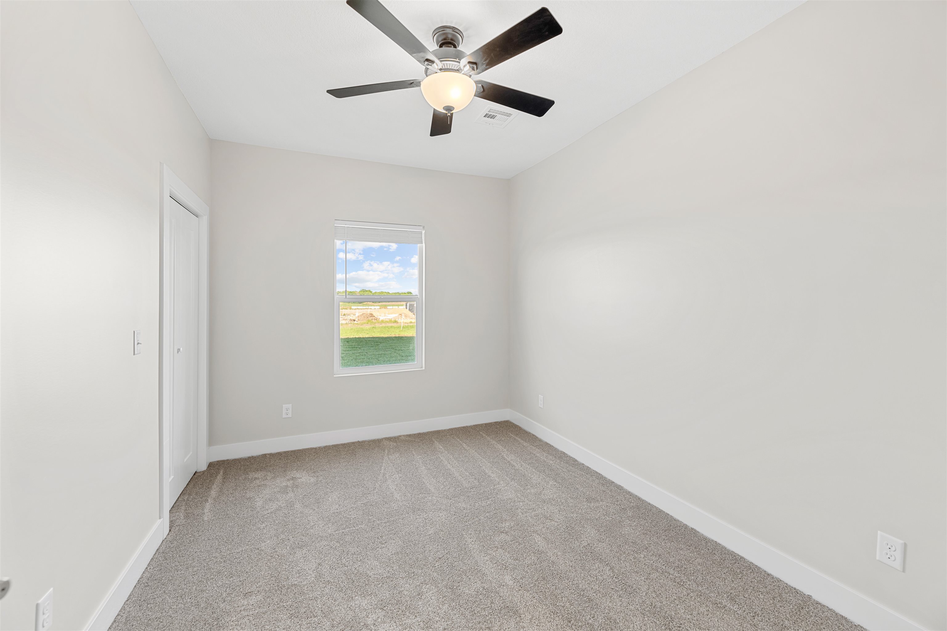 2719 Tim Rogers Ln Property Photo 7