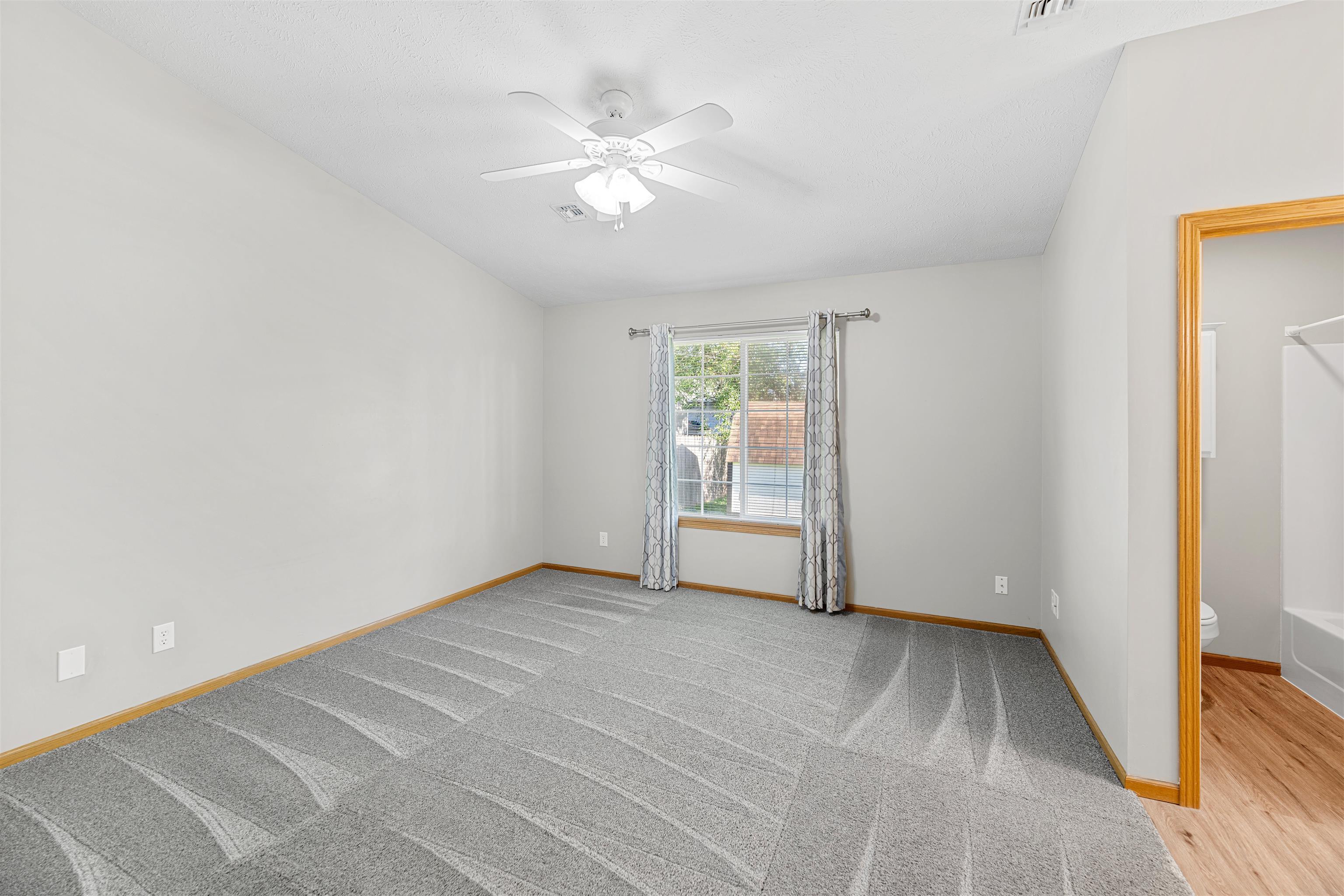 1504 E Republic Ave Property Photo 12