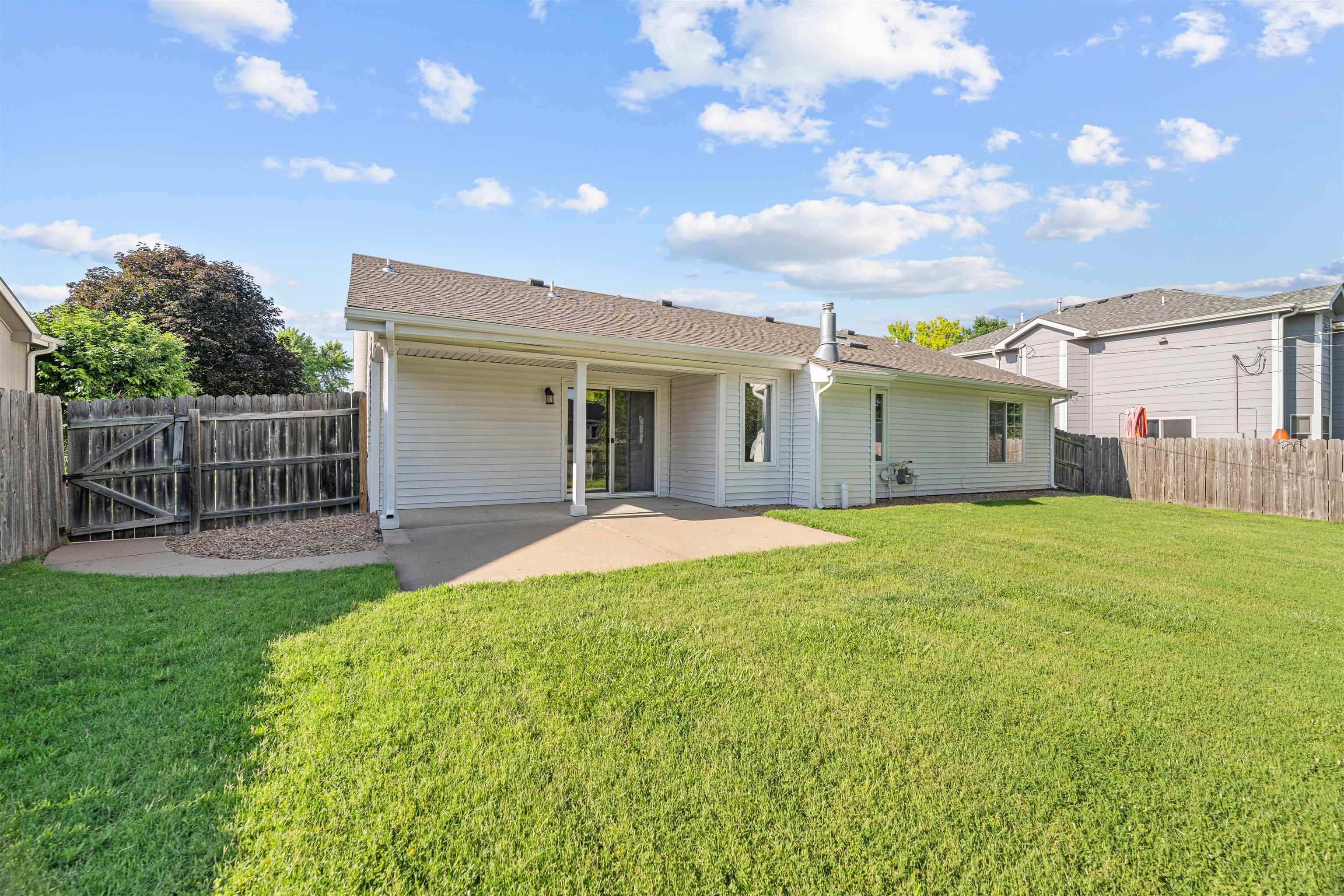 1504 E Republic Ave Property Photo 16