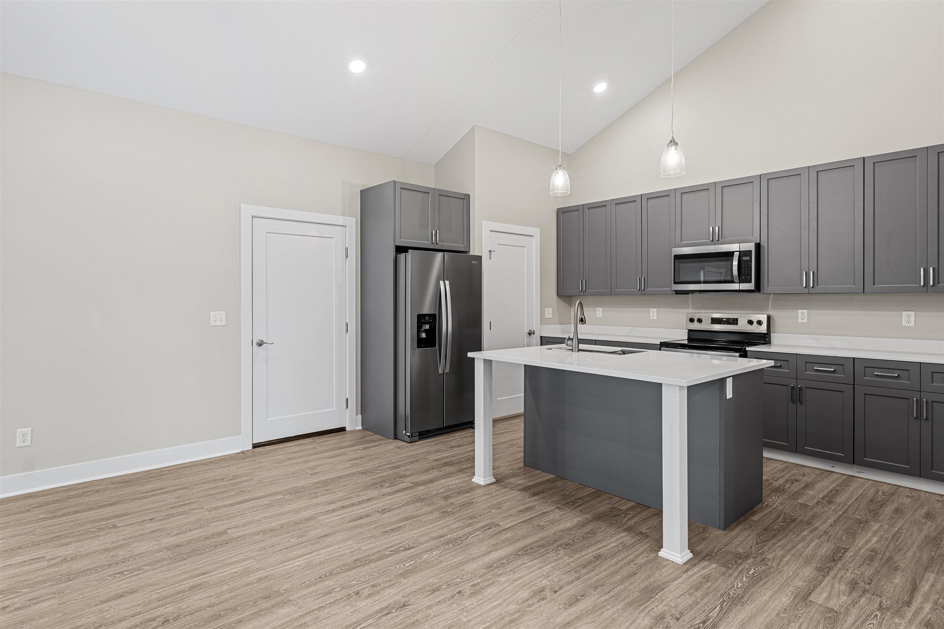 2752 Amelia Property Photo 5