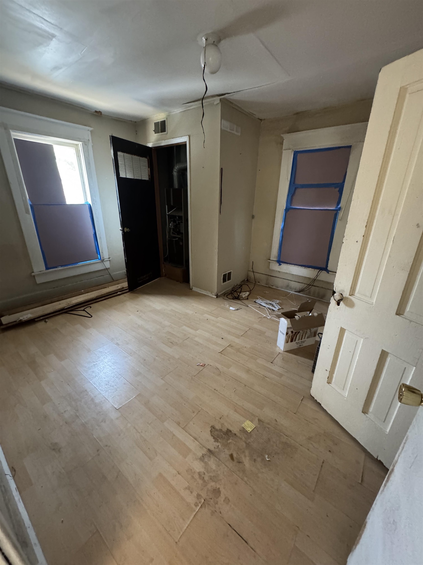 1546 S Santa Fe St Property Photo 10